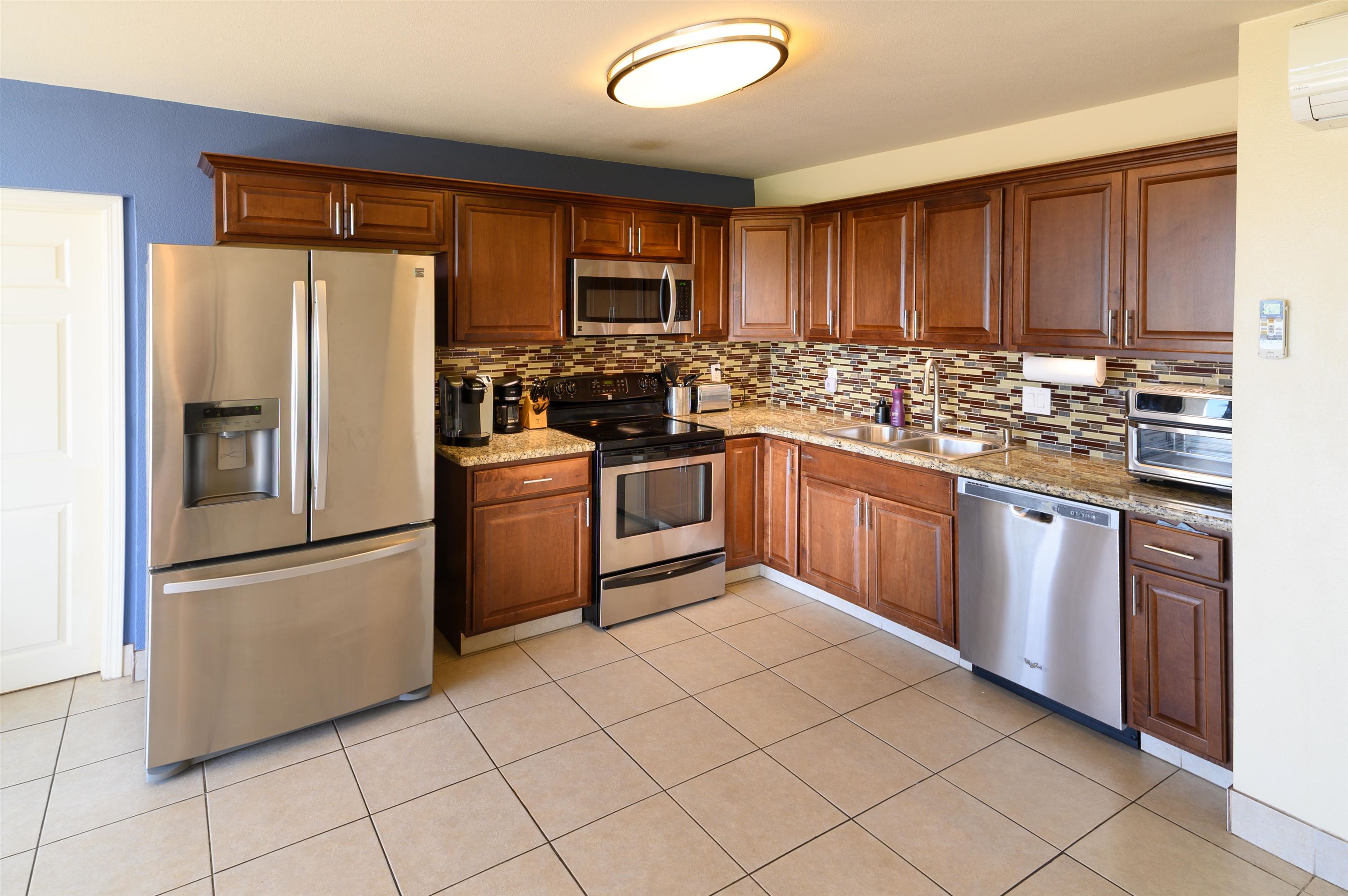 Island Surf condo # 201, Kihei, Hawaii - photo 8 of 25