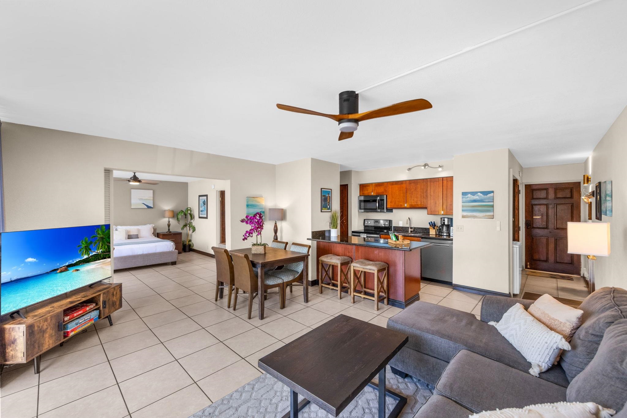 Island Surf condo # 214, Kihei, Hawaii - photo 3 of 48