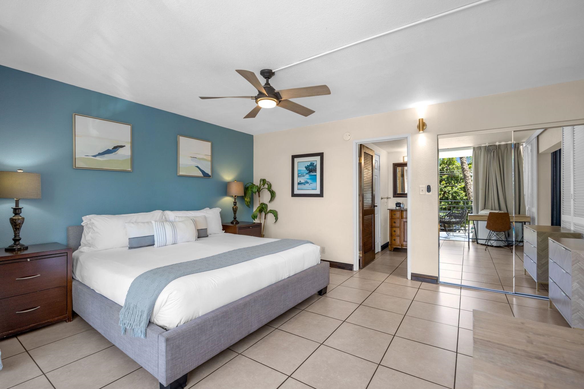 Island Surf condo # 214, Kihei, Hawaii - photo 23 of 48