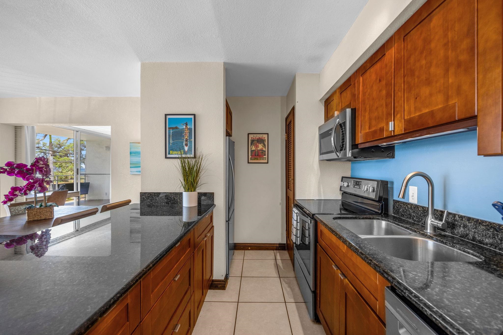 Island Surf condo # 214, Kihei, Hawaii - photo 10 of 48
