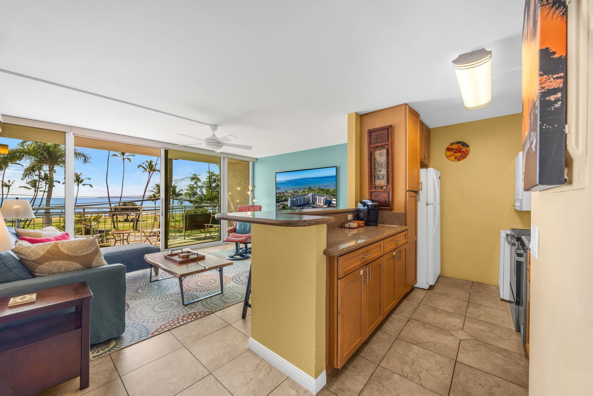 Island Surf condo # 307, Kihei, Hawaii - photo 10 of 43