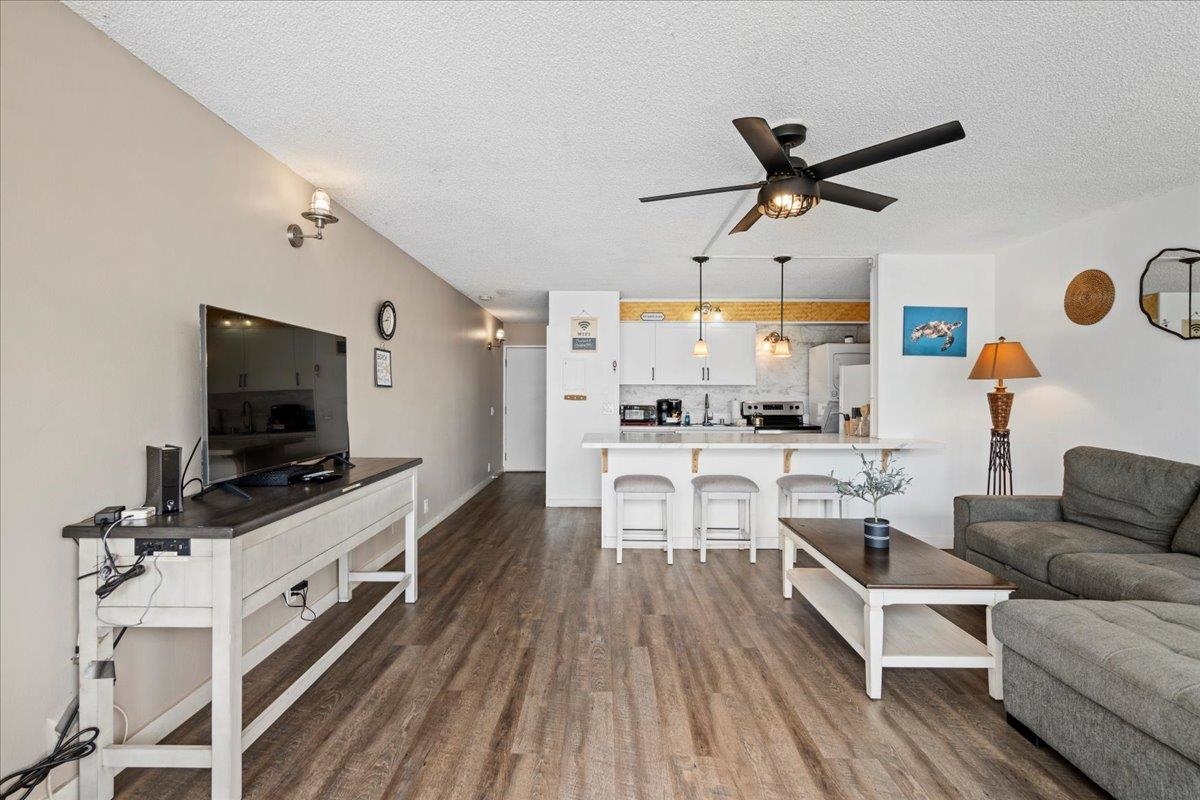 Island Surf condo # 308, Kihei, Hawaii - photo 11 of 36