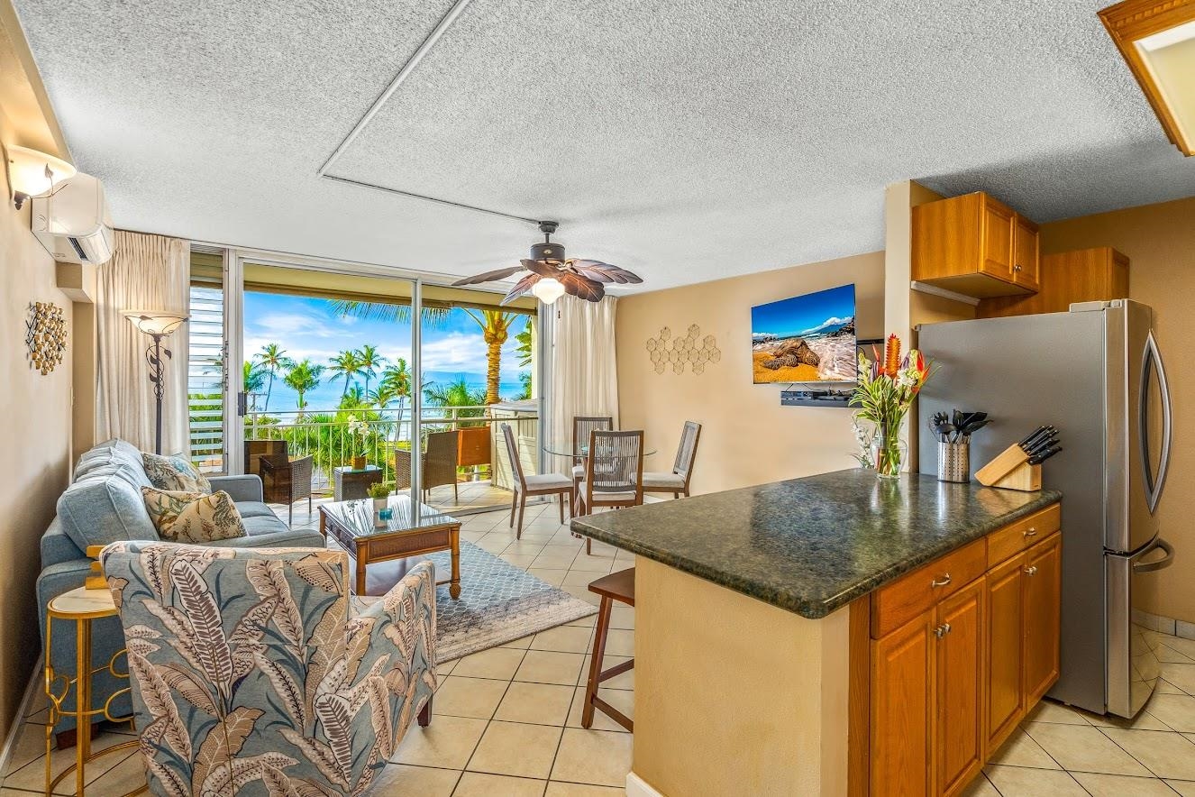 Island Surf condo # 512, Kihei, Hawaii - photo 24 of 41