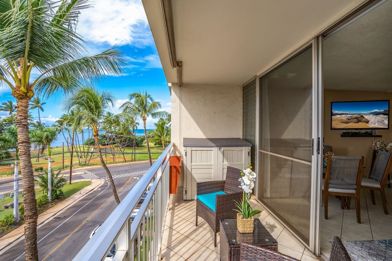 Island Surf condo # 512, Kihei, Hawaii - photo 31 of 41