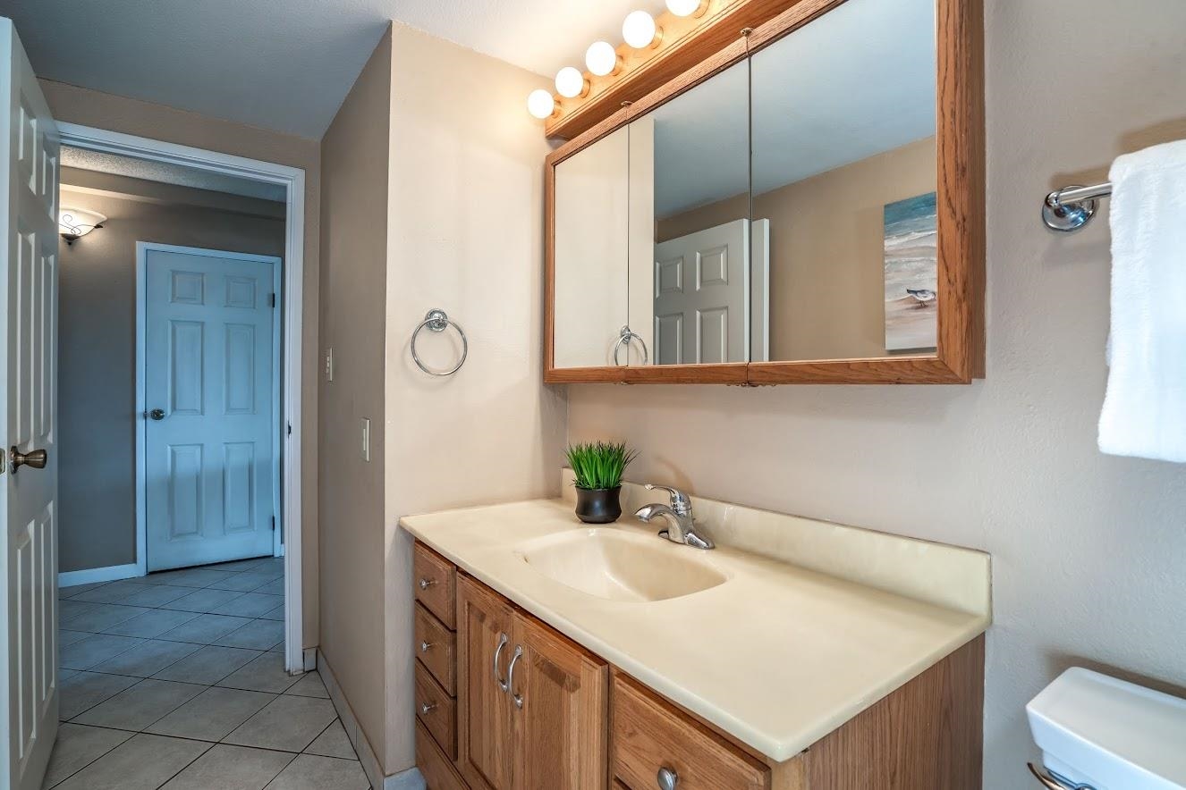 Island Surf condo # 512, Kihei, Hawaii - photo 15 of 38