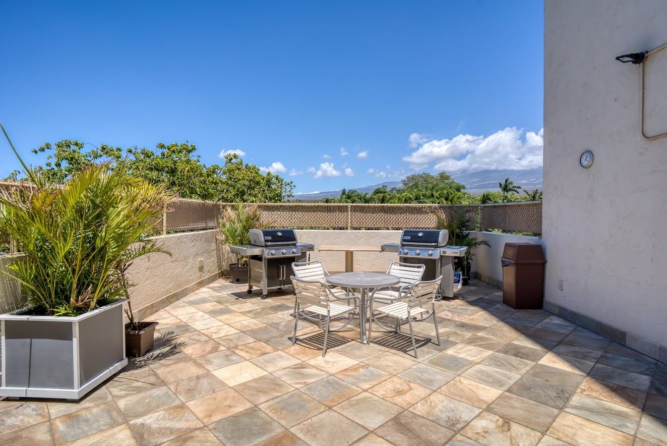 Island Surf condo # 512, Kihei, Hawaii - photo 6 of 38