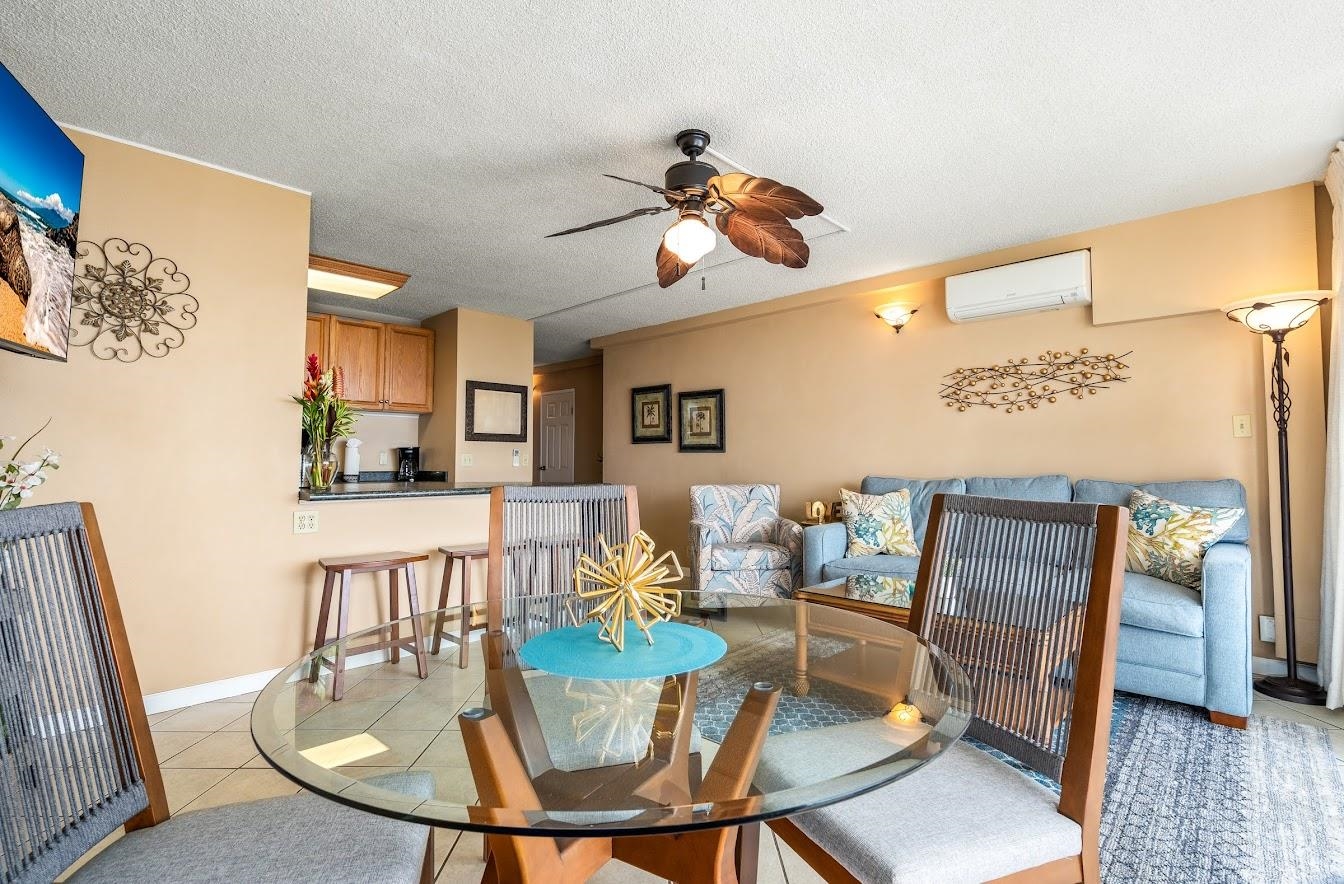 Island Surf condo # 512, Kihei, Hawaii - photo 7 of 38