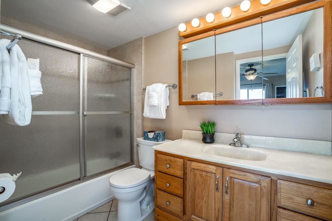 Island Surf condo # 512, Kihei, Hawaii - photo 10 of 38