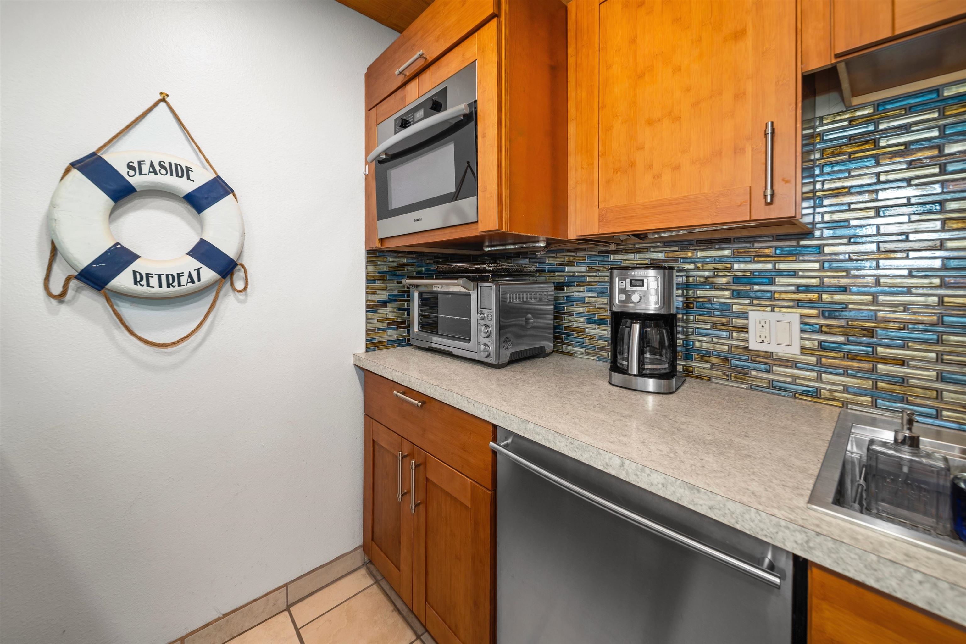 Island Surf condo # 514, Kihei, Hawaii - photo 20 of 47