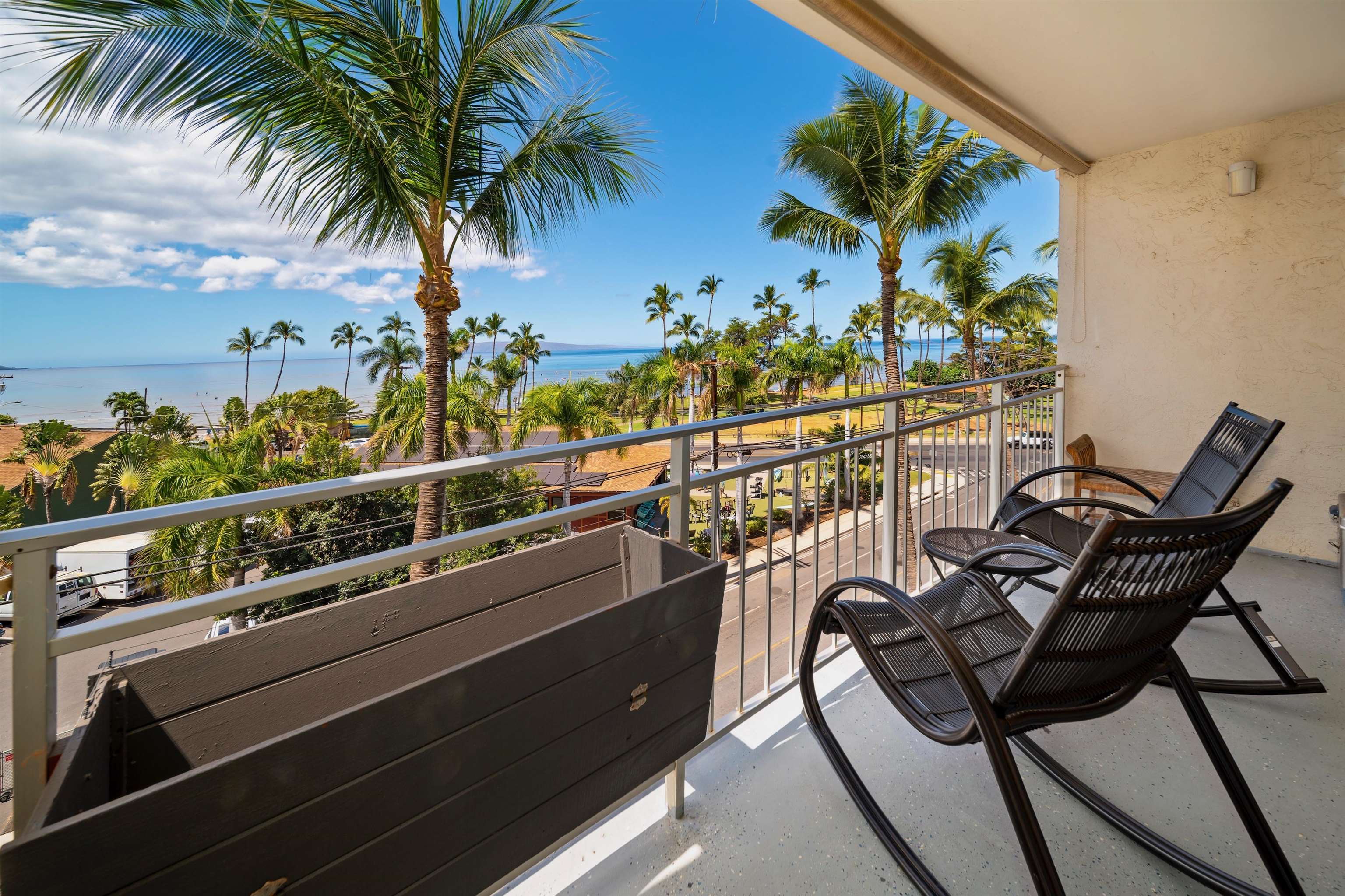 Island Surf condo # 514, Kihei, Hawaii - photo 7 of 47