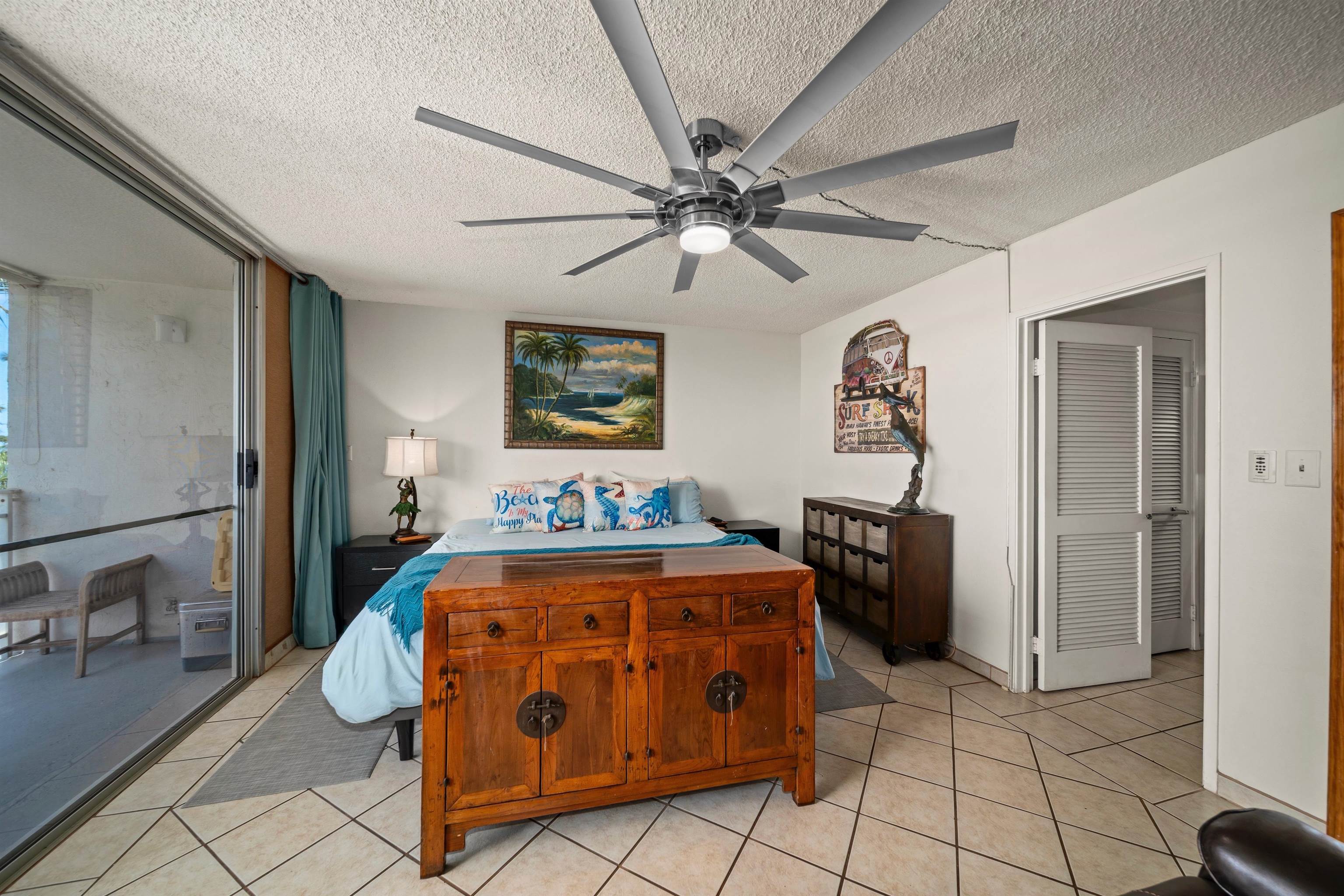 Island Surf condo # 514, Kihei, Hawaii - photo 10 of 47