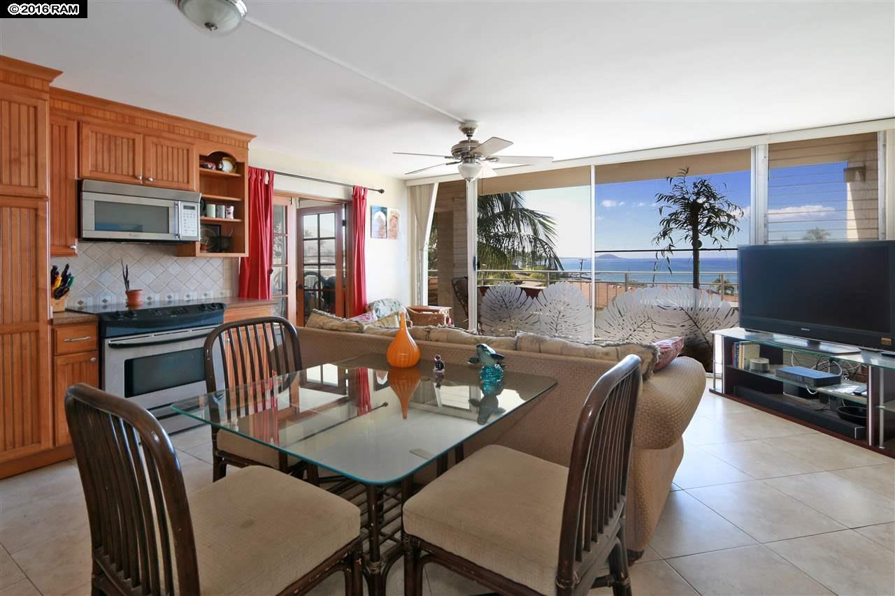 Island Surf condo # 515, Kihei, Hawaii - photo 16 of 30