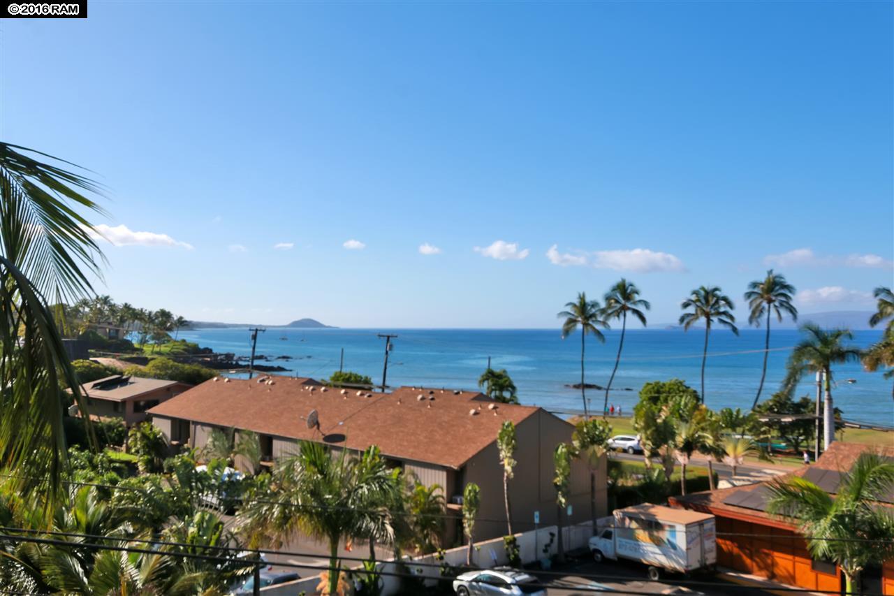 Island Surf condo # 515, Kihei, Hawaii - photo 5 of 30