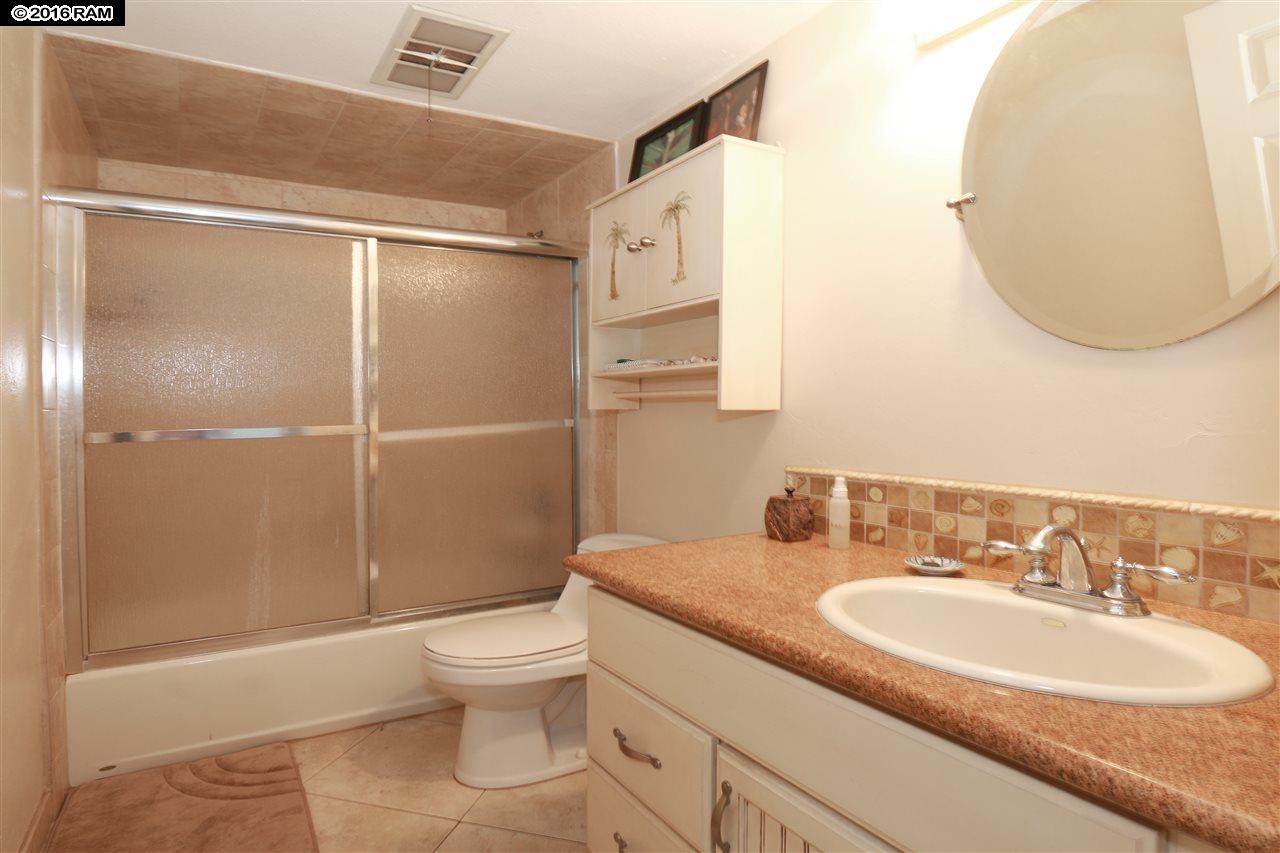 Island Surf condo # 515, Kihei, Hawaii - photo 9 of 30