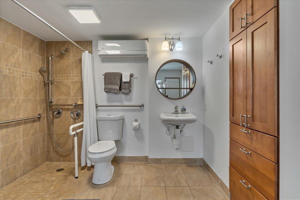 Island Surf condo # 600, Kihei, Hawaii - photo 27 of 38