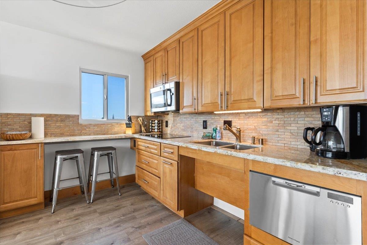 Island Surf condo # 600, Kihei, Hawaii - photo 4 of 38