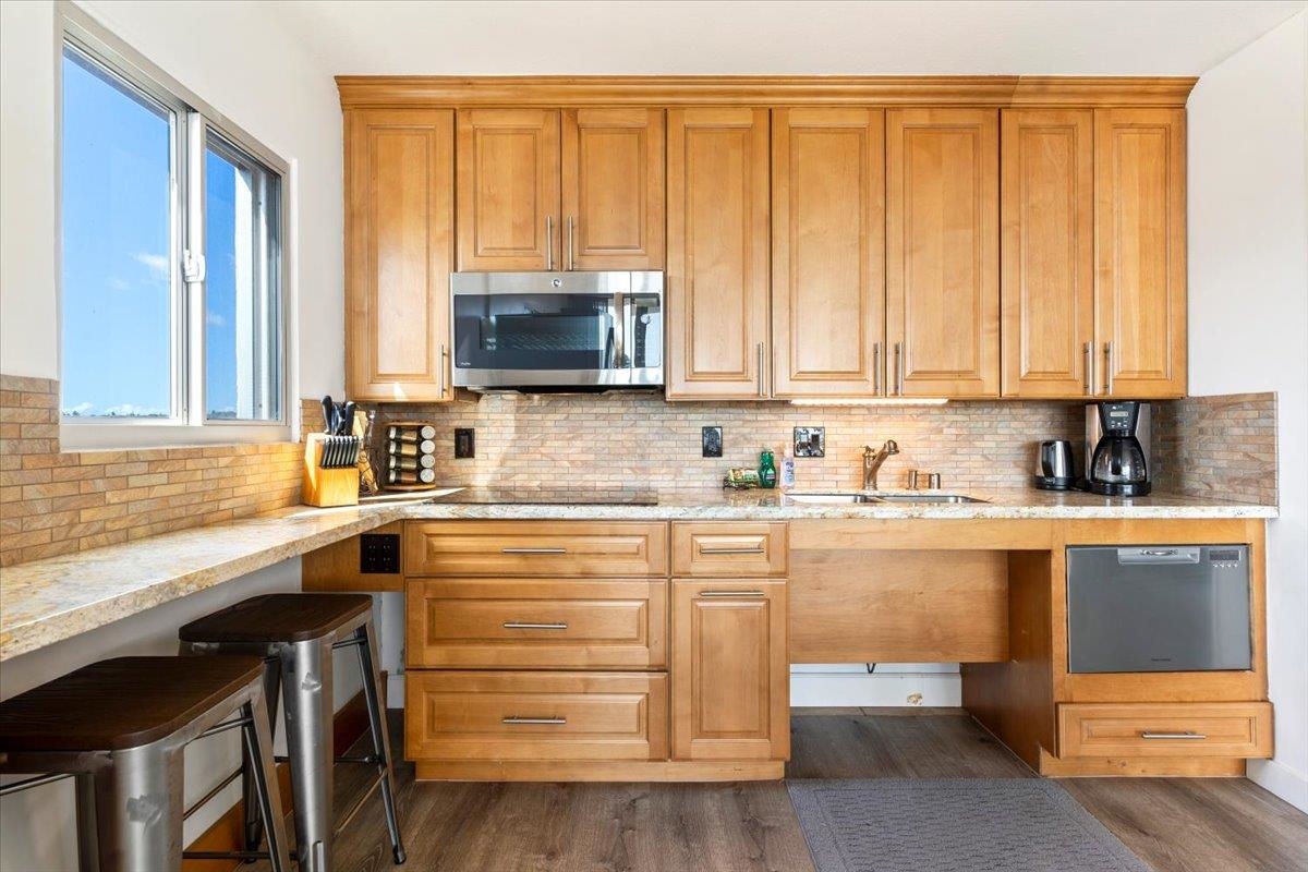 Island Surf condo # 600, Kihei, Hawaii - photo 5 of 38