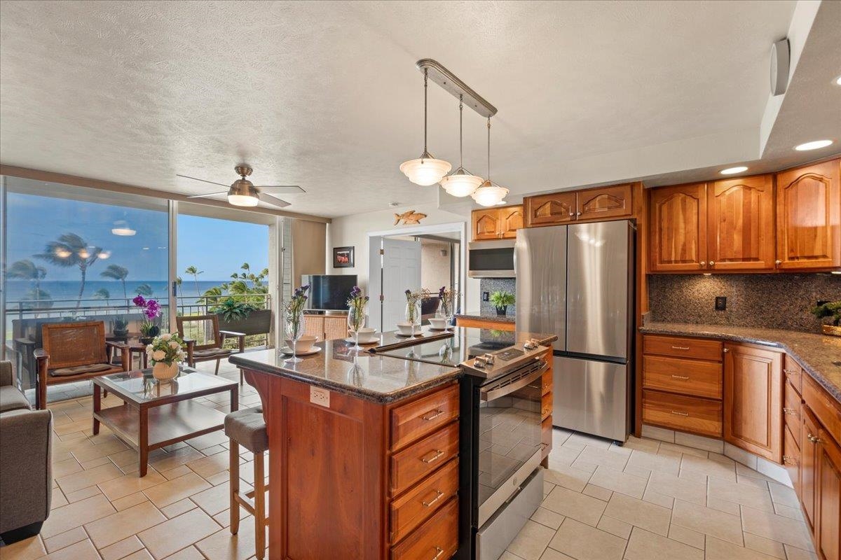 Island Surf condo # 601, Kihei, Hawaii - photo 14 of 45