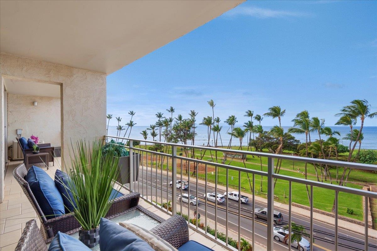 Island Surf condo # 601, Kihei, Hawaii - photo 28 of 40