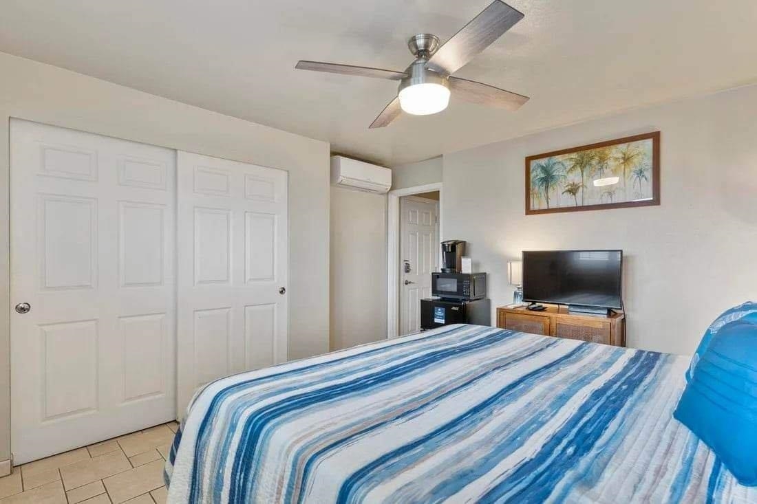 Island Surf condo # 601, Kihei, Hawaii - photo 38 of 45
