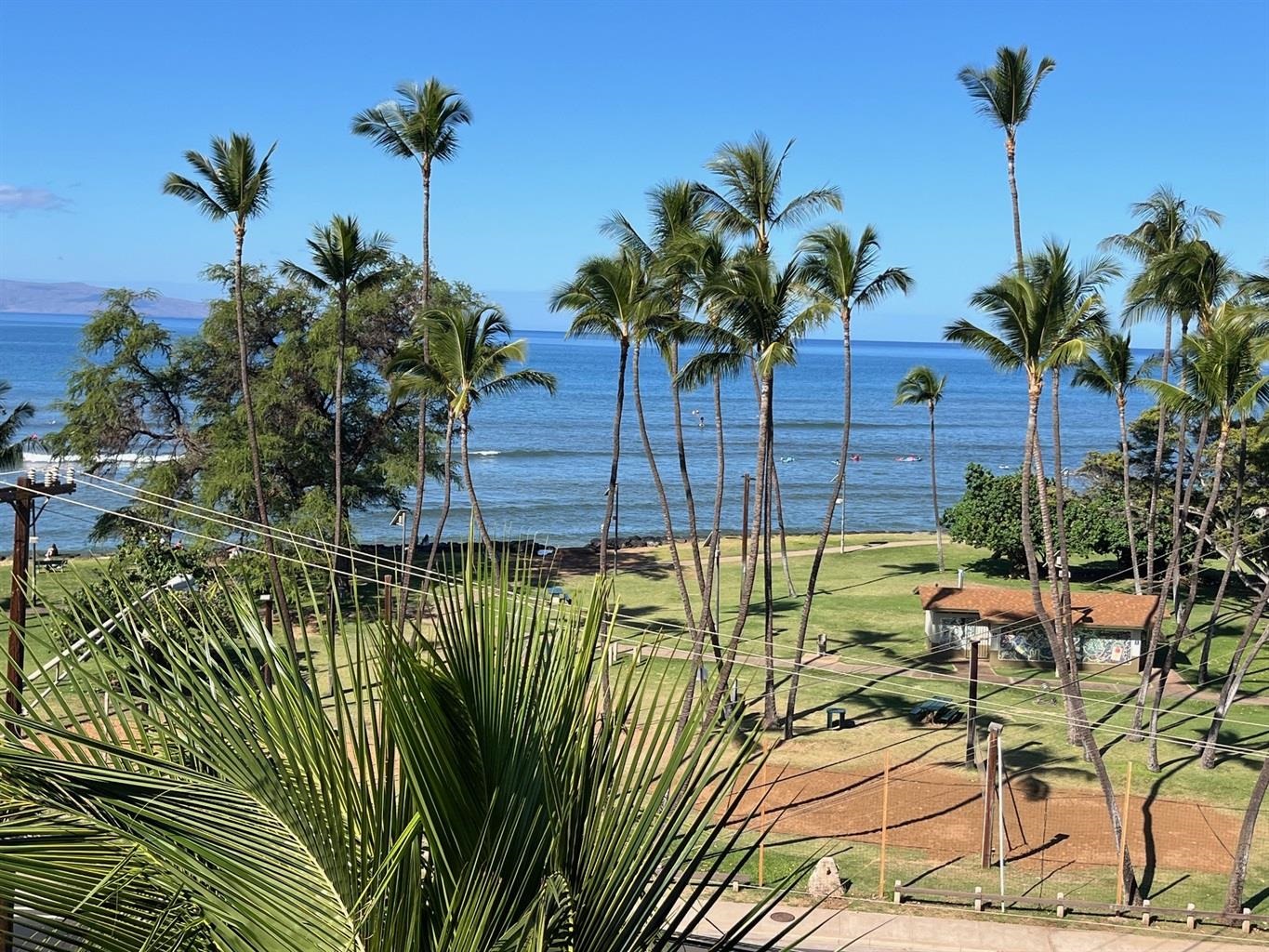 Island Surf condo # 607, Kihei, Hawaii - photo 11 of 30