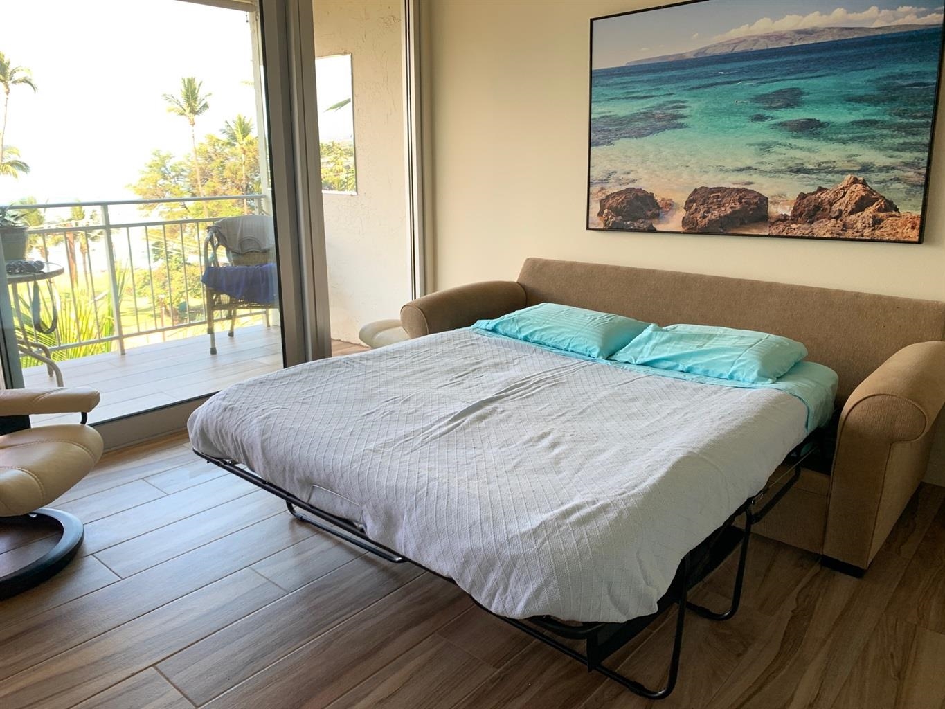 Island Surf condo # 607, Kihei, Hawaii - photo 6 of 30
