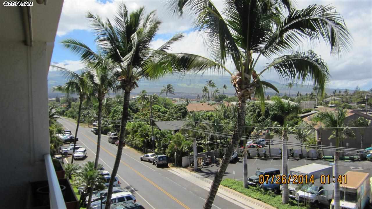 Island Surf condo # 409, Kihei, Hawaii - photo 14 of 26