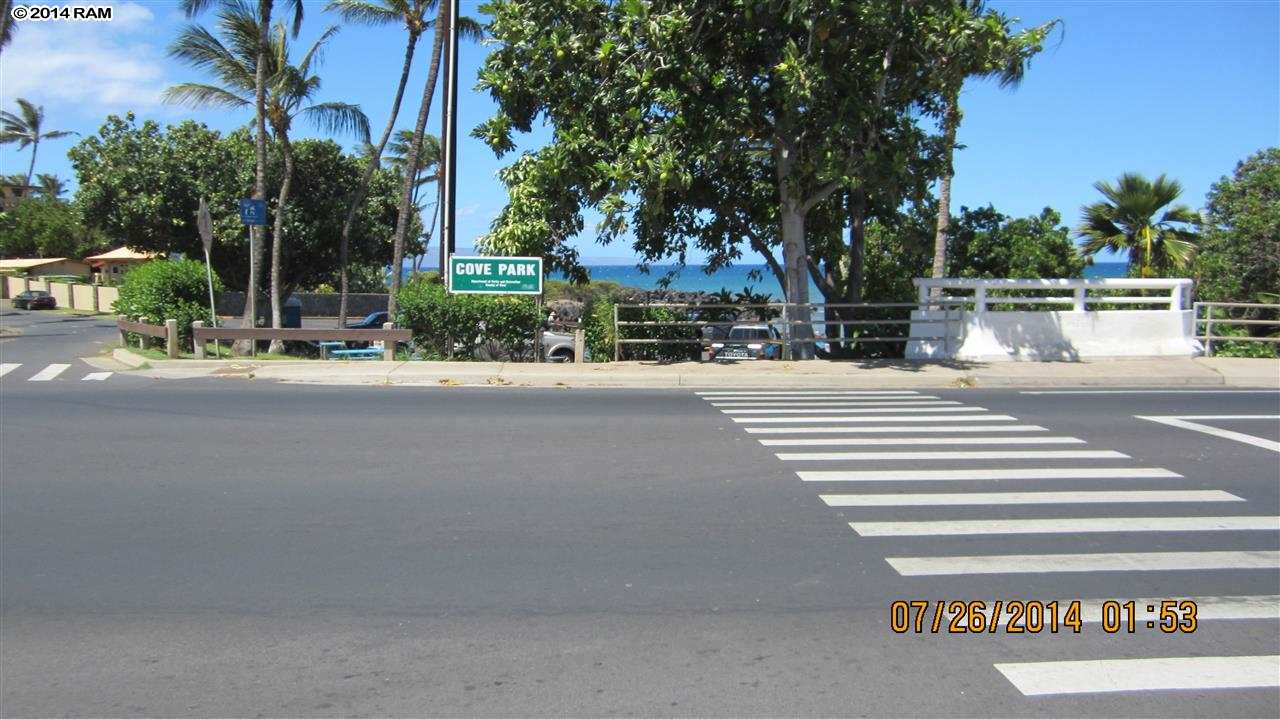 Island Surf condo # 409, Kihei, Hawaii - photo 15 of 26