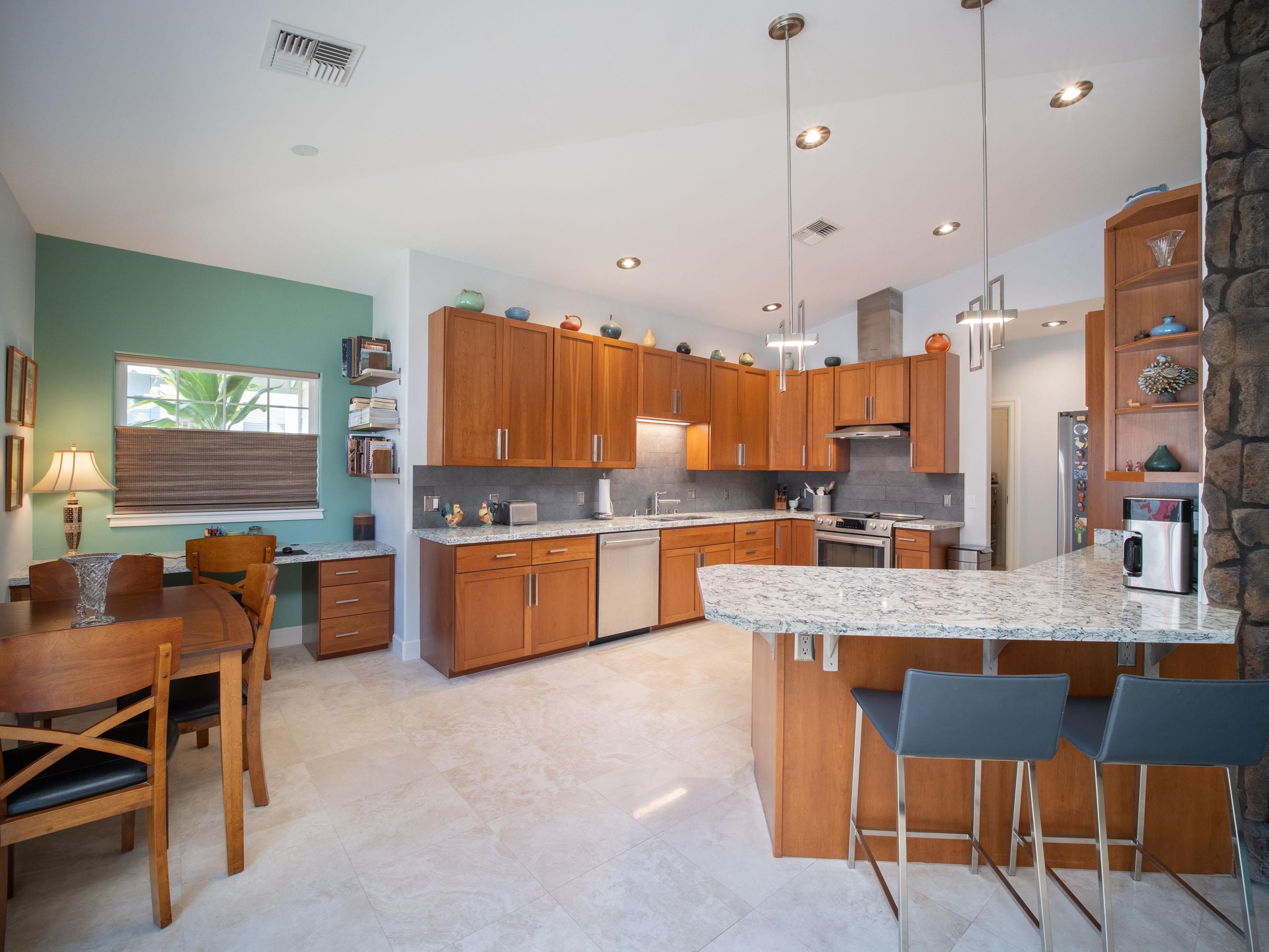 20  Hakoi Hema Pl Kihei, Kihei home - photo 8 of 34