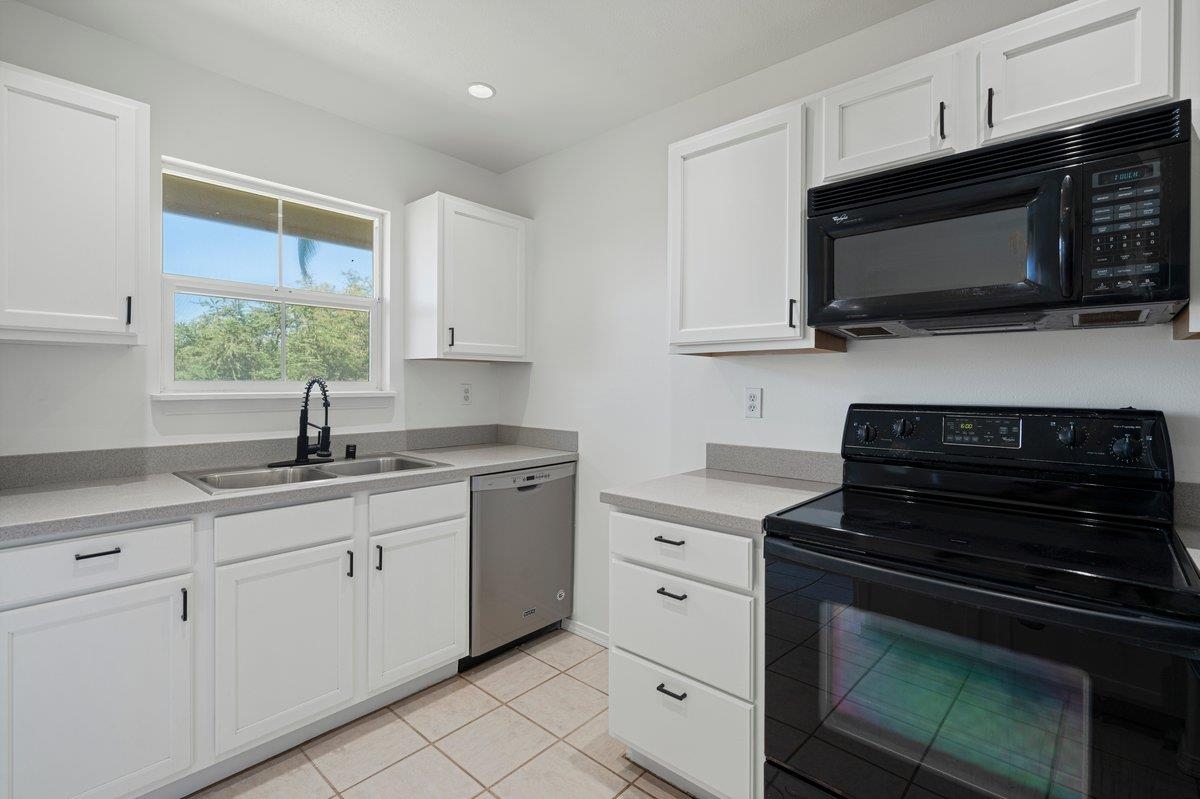 Villas at Kenolio II condo # 2A, Kihei, Hawaii - photo 14 of 50