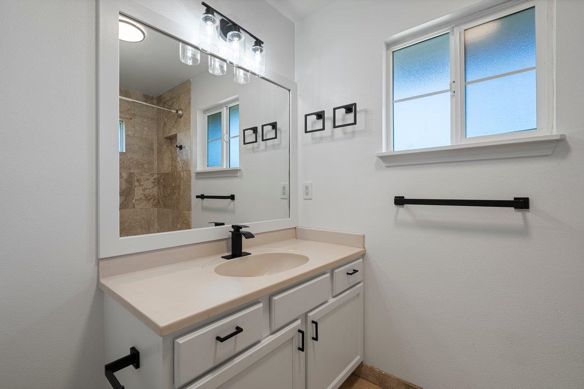 Villas at Kenolio II condo # 2A, Kihei, Hawaii - photo 36 of 50