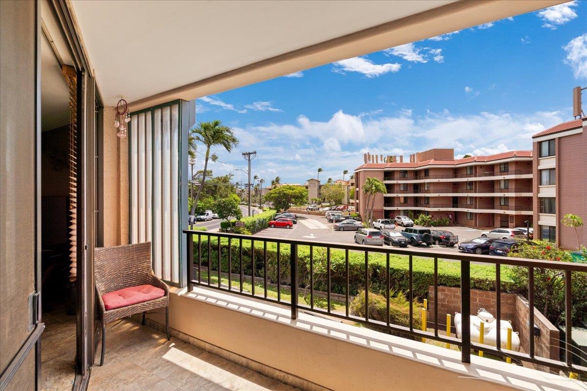 Maalaea Mermaid condo # 201, Wailuku, Hawaii - photo 14 of 31