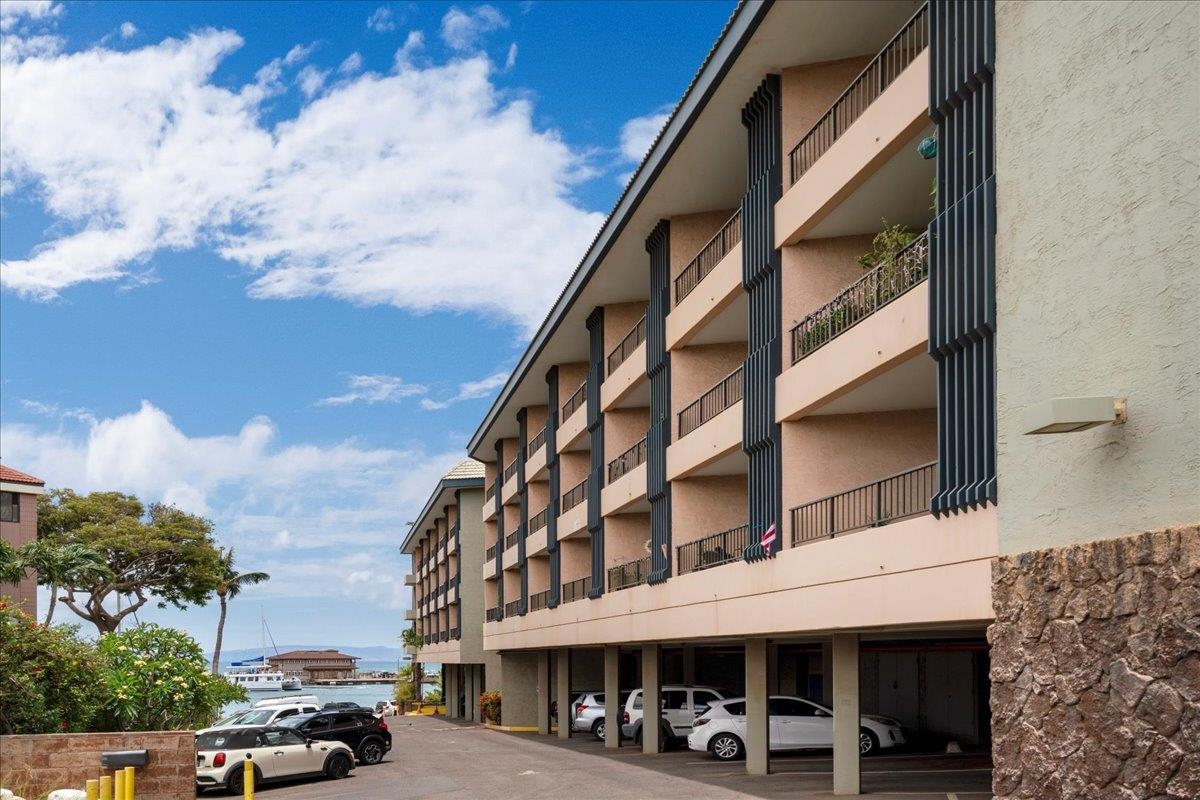 Maalaea Mermaid condo # 201, Wailuku, Hawaii - photo 25 of 31