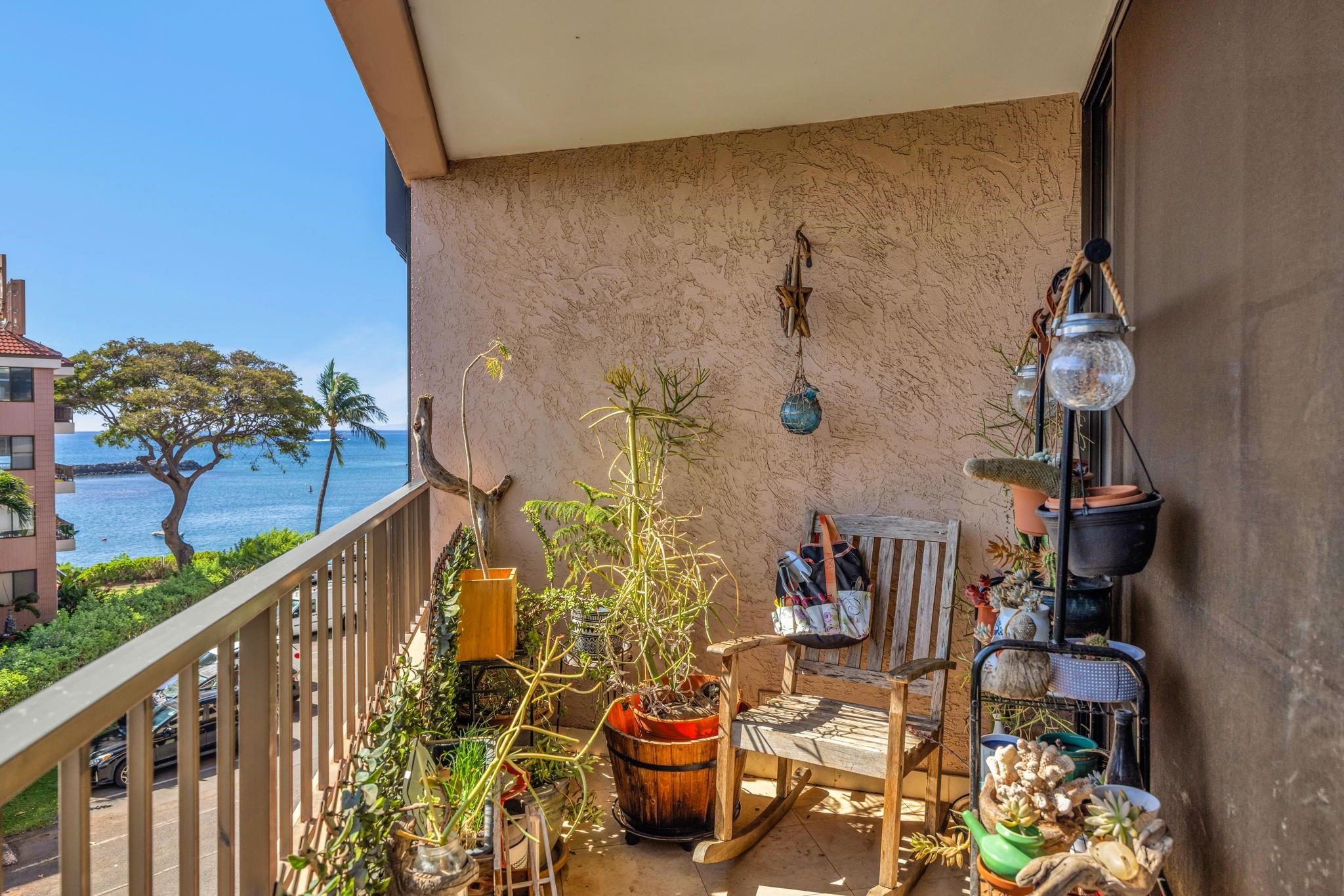 Maalaea Mermaid condo # 301, Wailuku, Hawaii - photo 22 of 40