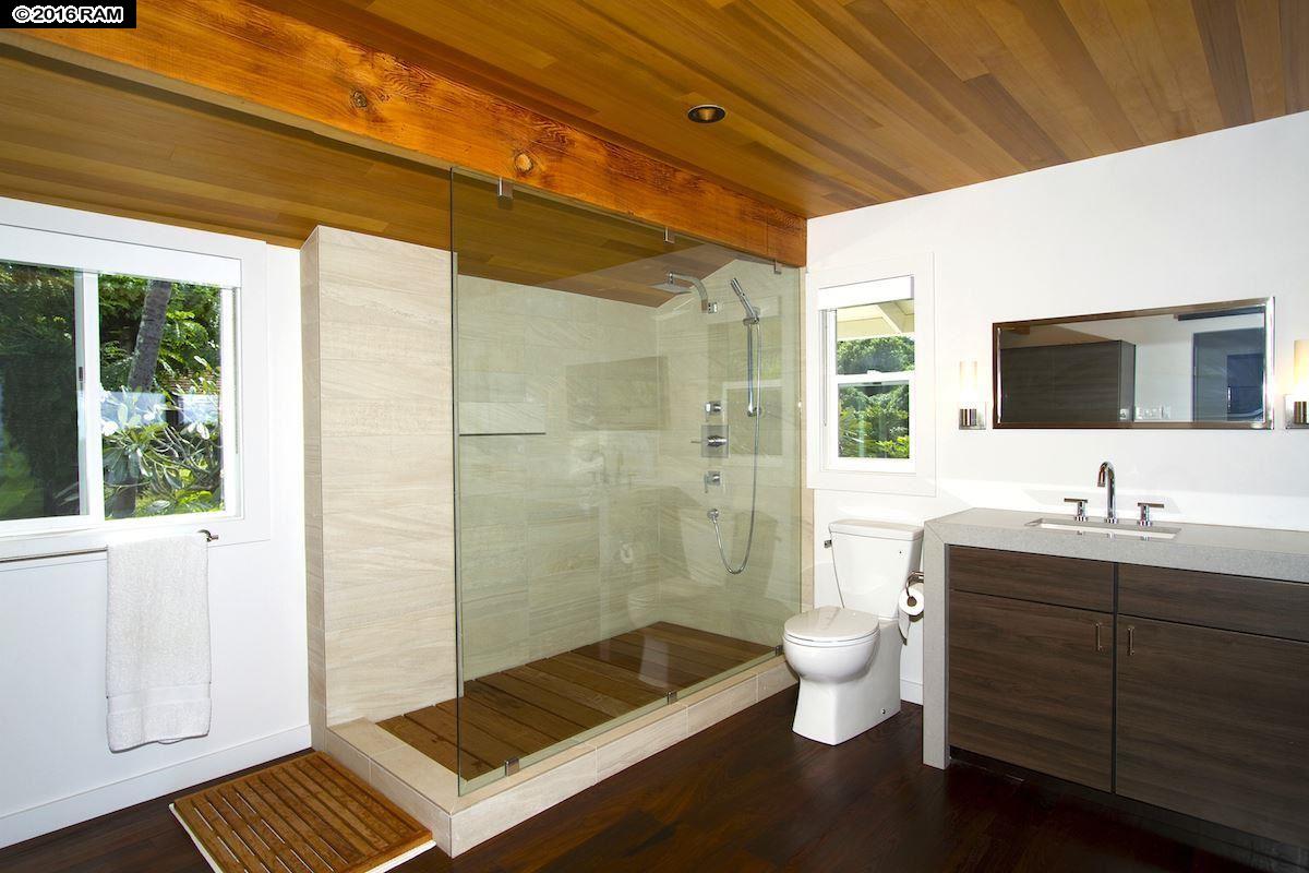 Alaeloa condo # 18, Lahaina, Hawaii - photo 10 of 20