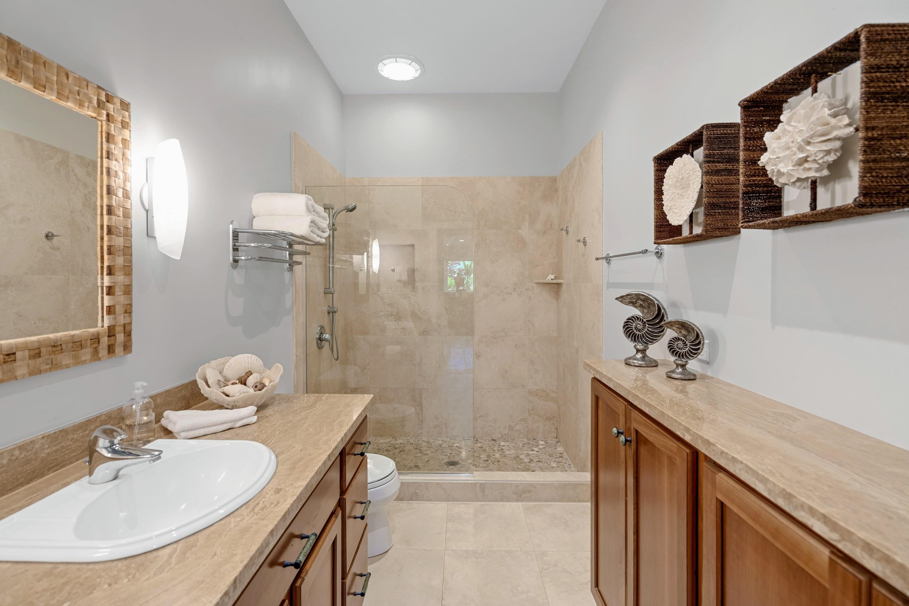 Alaeloa condo # 30, Lahaina, Hawaii - photo 13 of 25