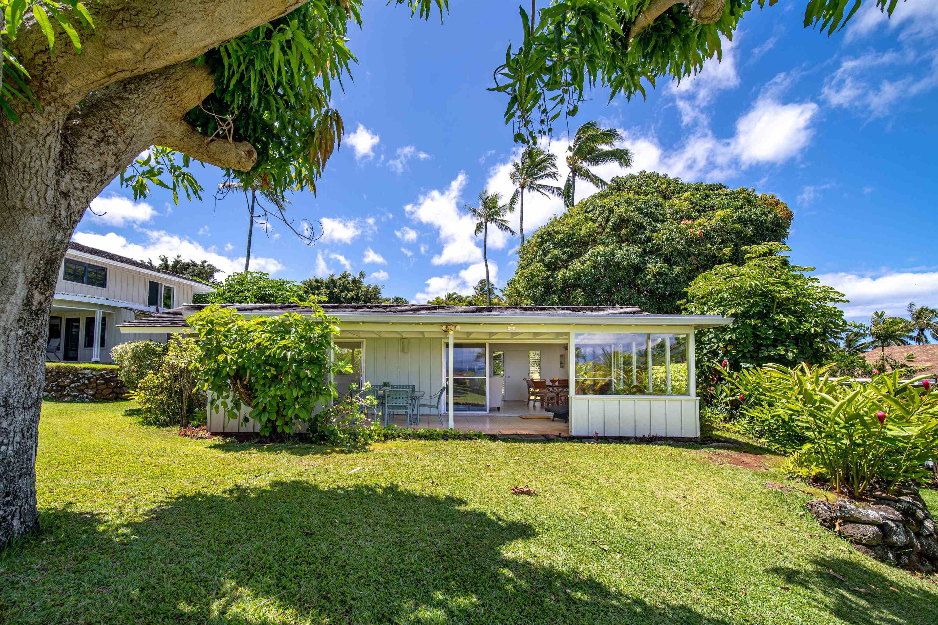 Alaeloa condo # 38, Lahaina, Hawaii - photo 33 of 50