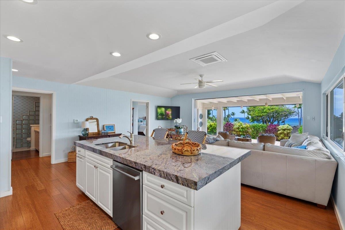 Alaeloa condo # 42, Lahaina, Hawaii - photo 14 of 49
