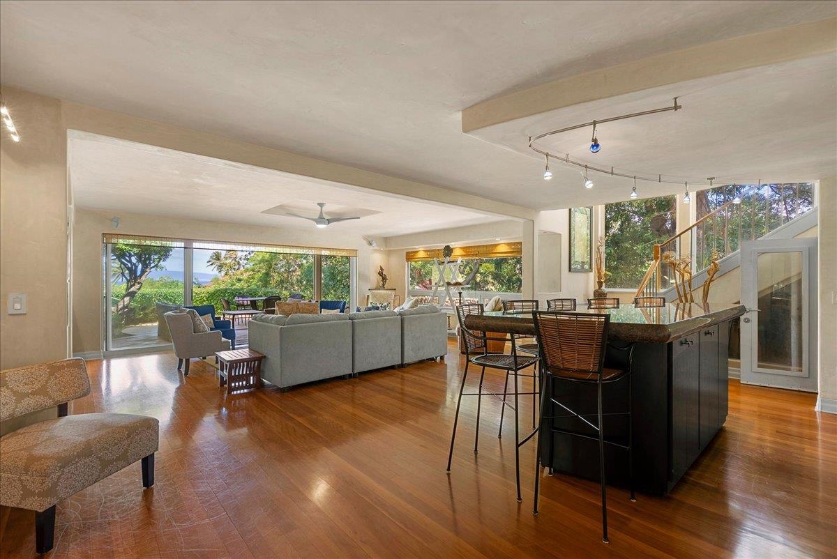 Alaeloa condo # 9, Lahaina, Hawaii - photo 29 of 50