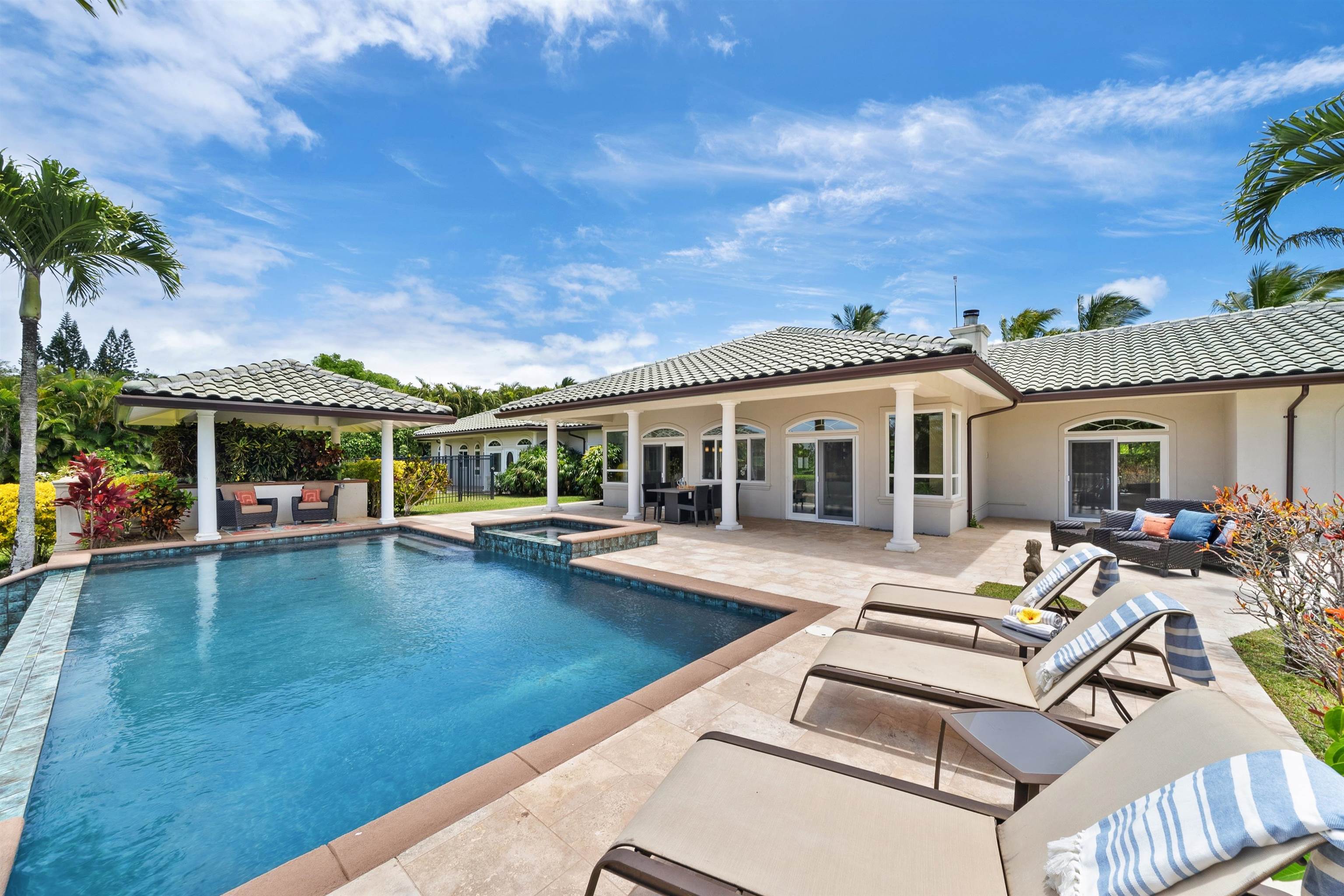 20  Kapuaimilia Pl , Haiku home - photo 14 of 50