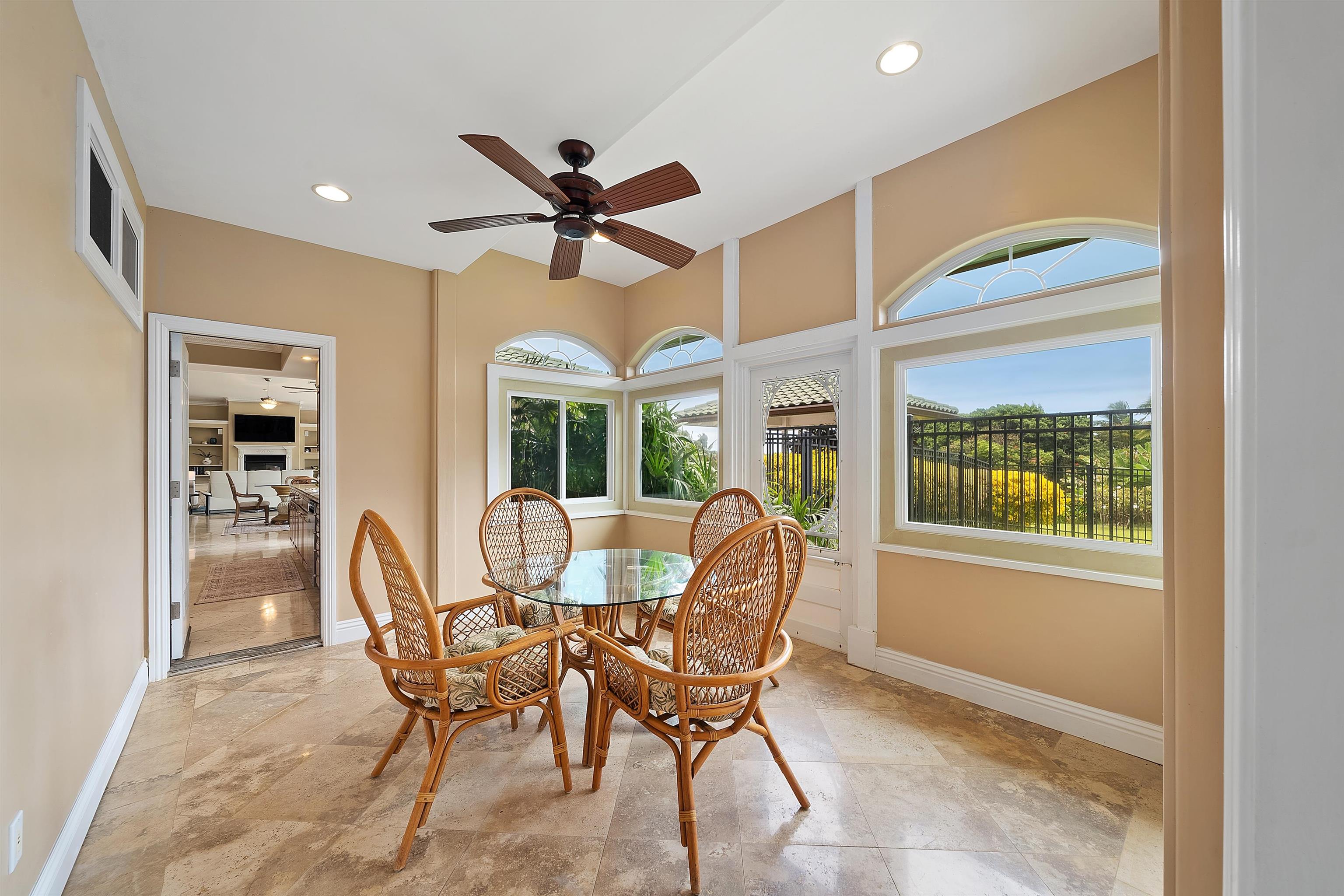 20  Kapuaimilia Pl , Haiku home - photo 30 of 50