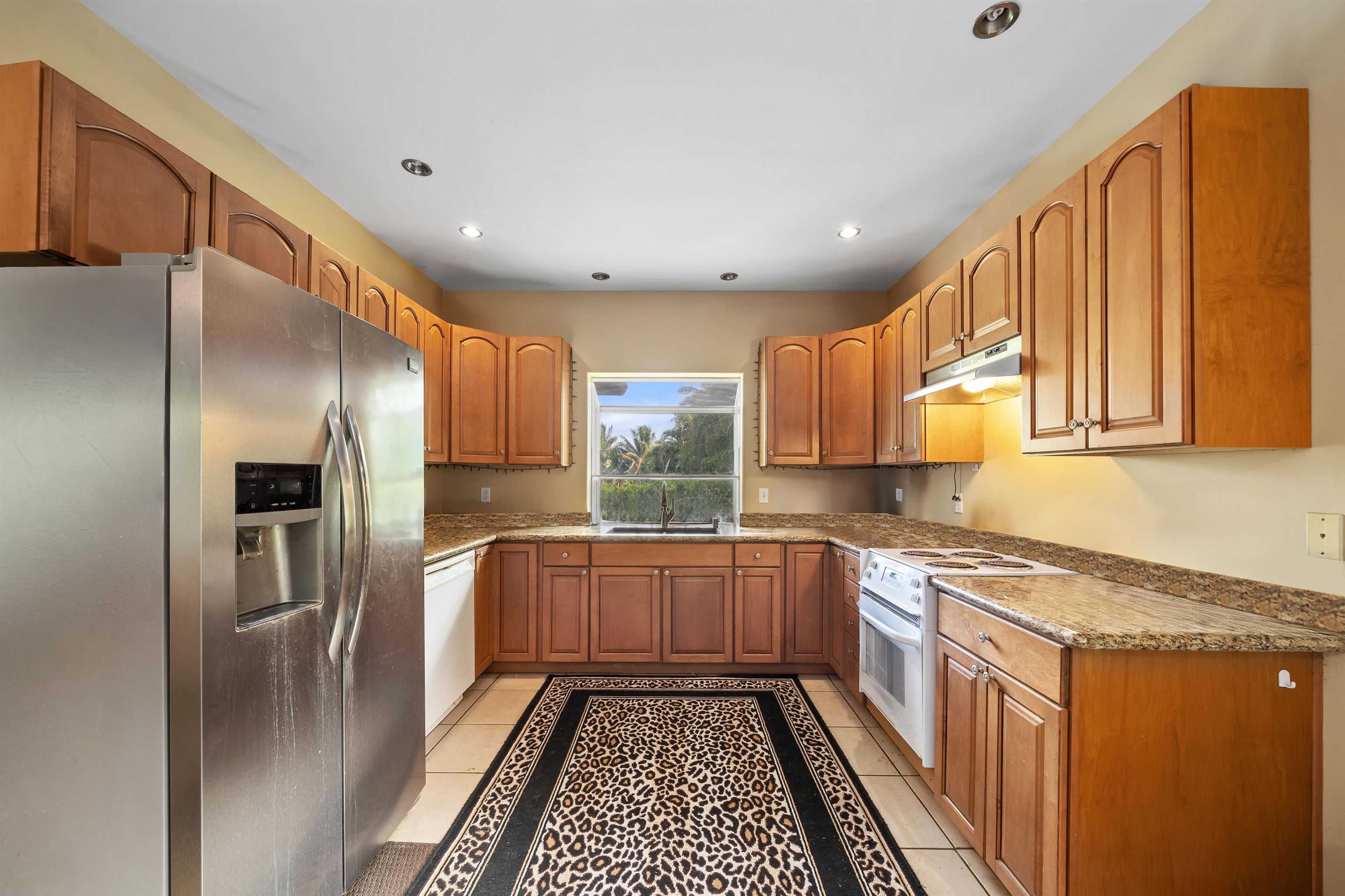 20  Kapuaimilia Pl , Haiku home - photo 41 of 50