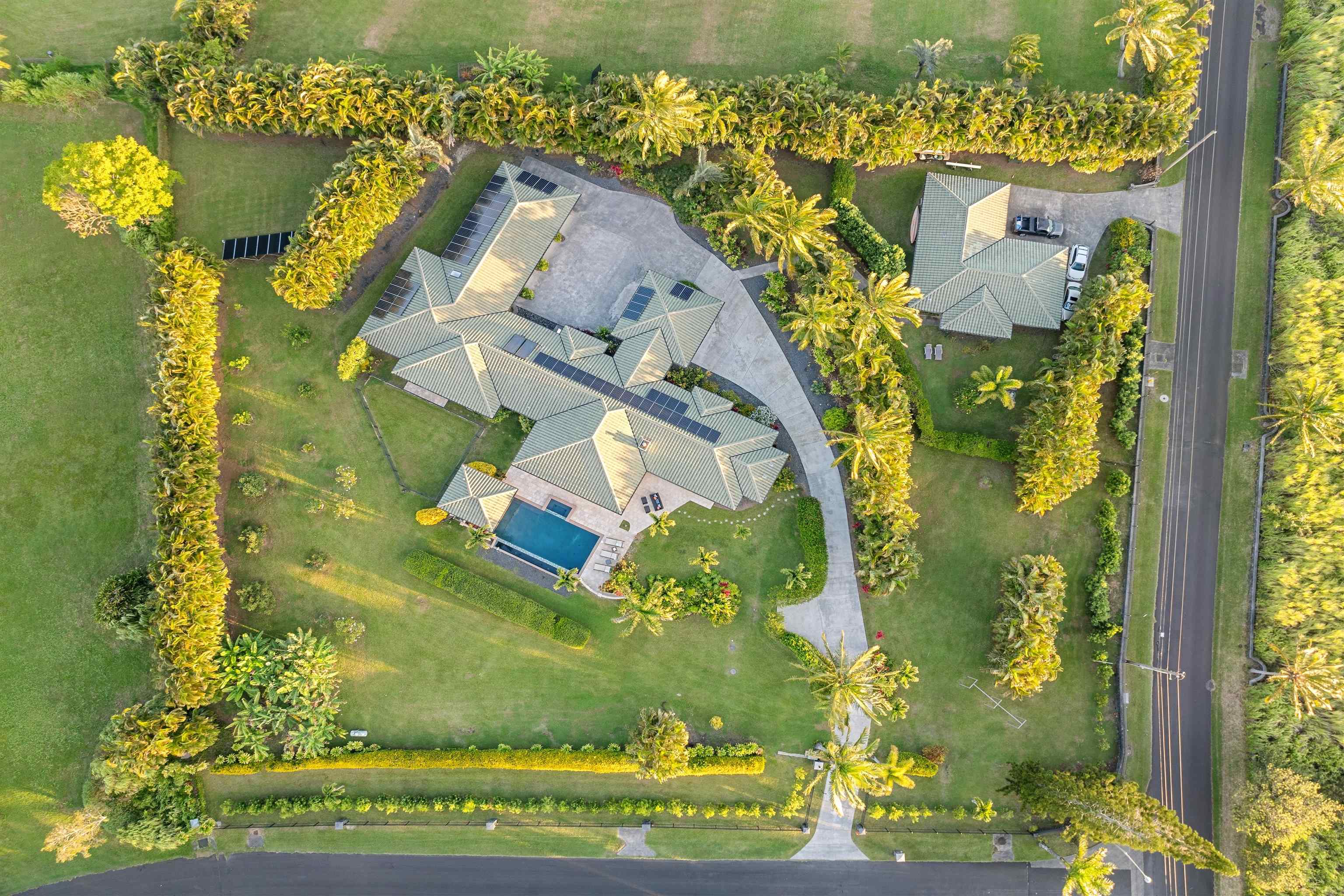 20  Kapuaimilia Pl , Haiku home - photo 44 of 50