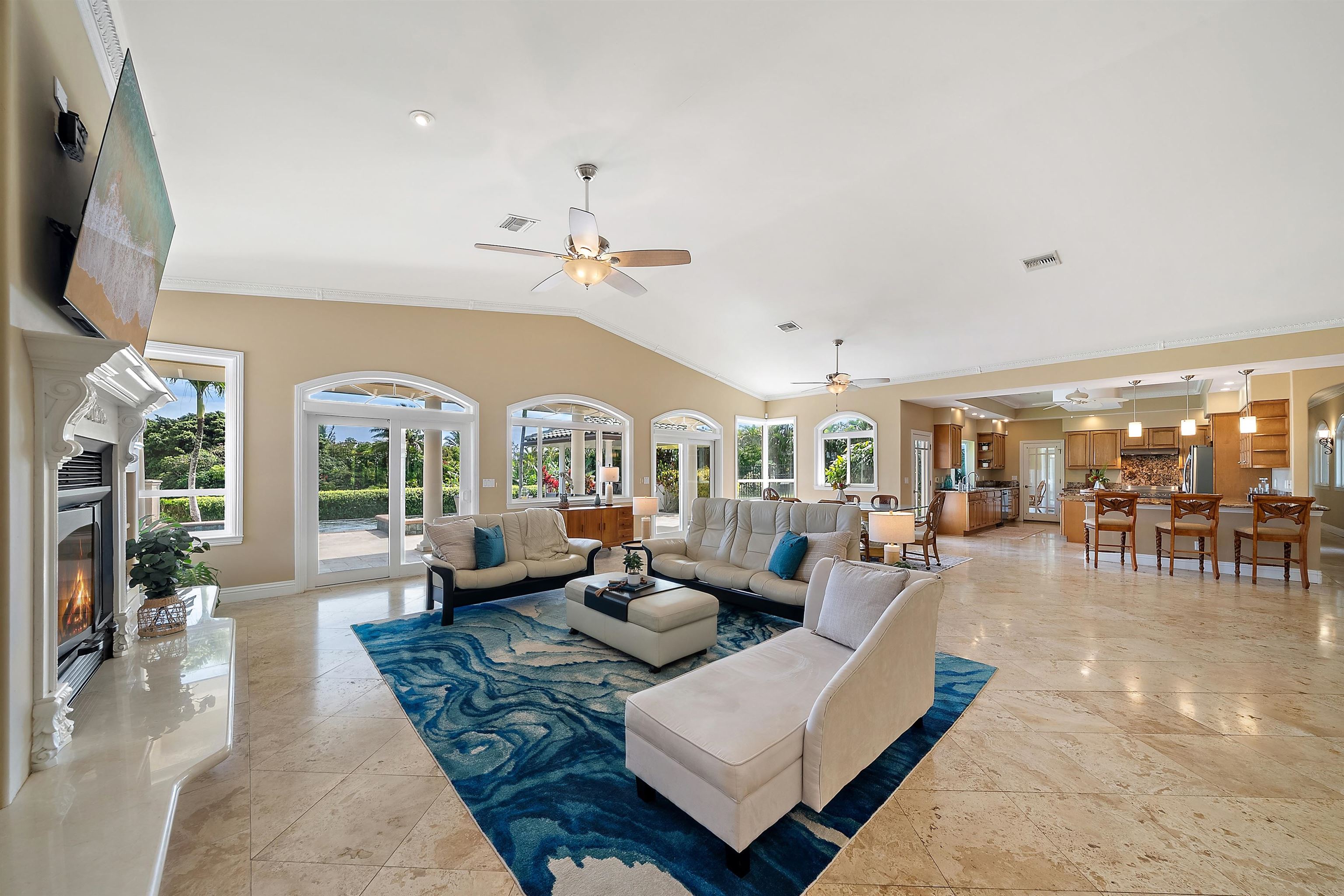 20  Kapuaimilia Pl , Haiku home - photo 10 of 50