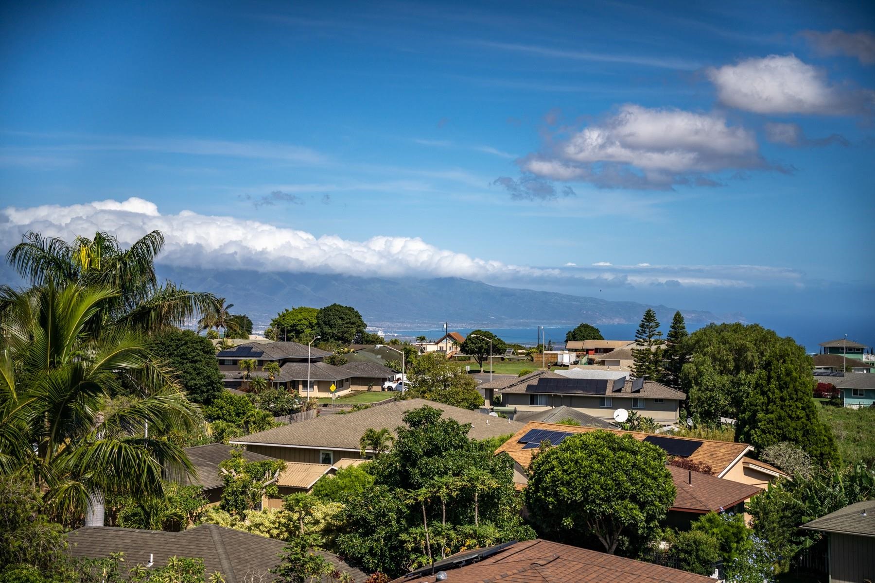 20  Lehopulu Way Pukalani, Pukalani home - photo 4 of 27