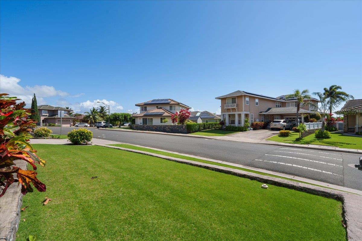 20  Maunaleo St Kehalani, Wailuku home - photo 33 of 42