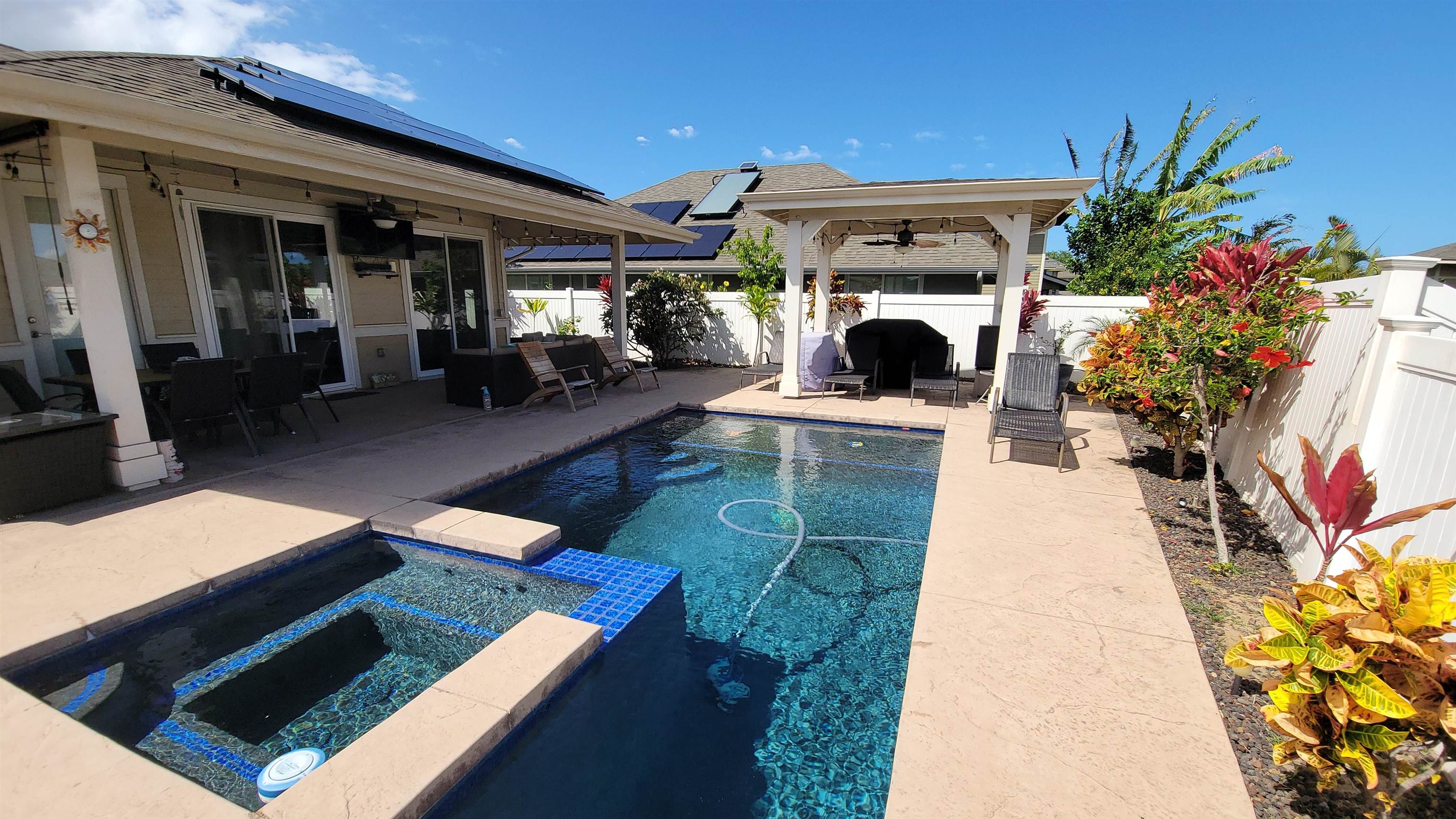 20  Moea Ln , Kahului home - photo 7 of 27