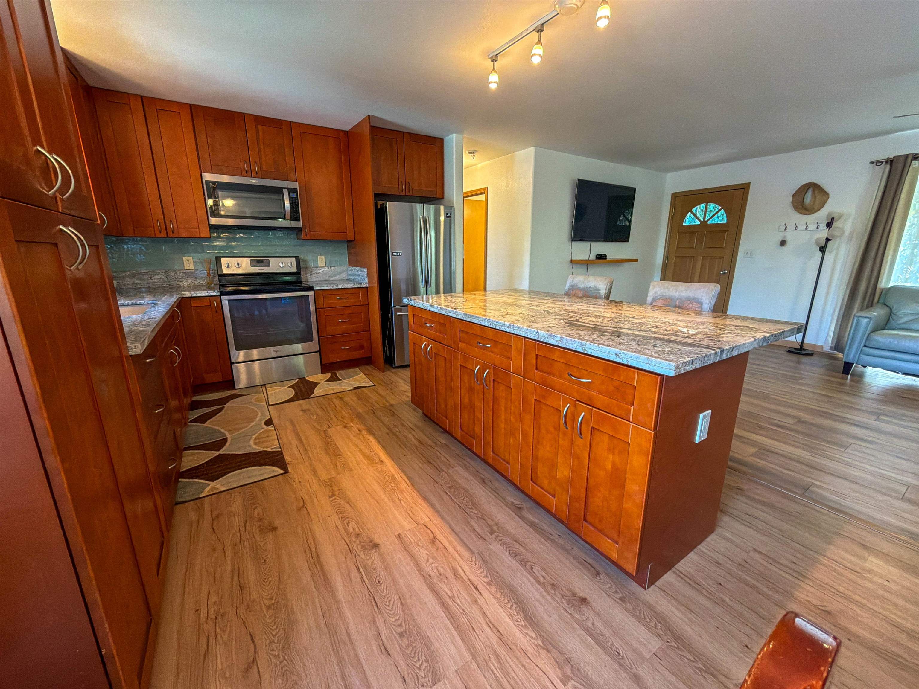 20  Uala Pue Pl , Molokai home - photo 2 of 16