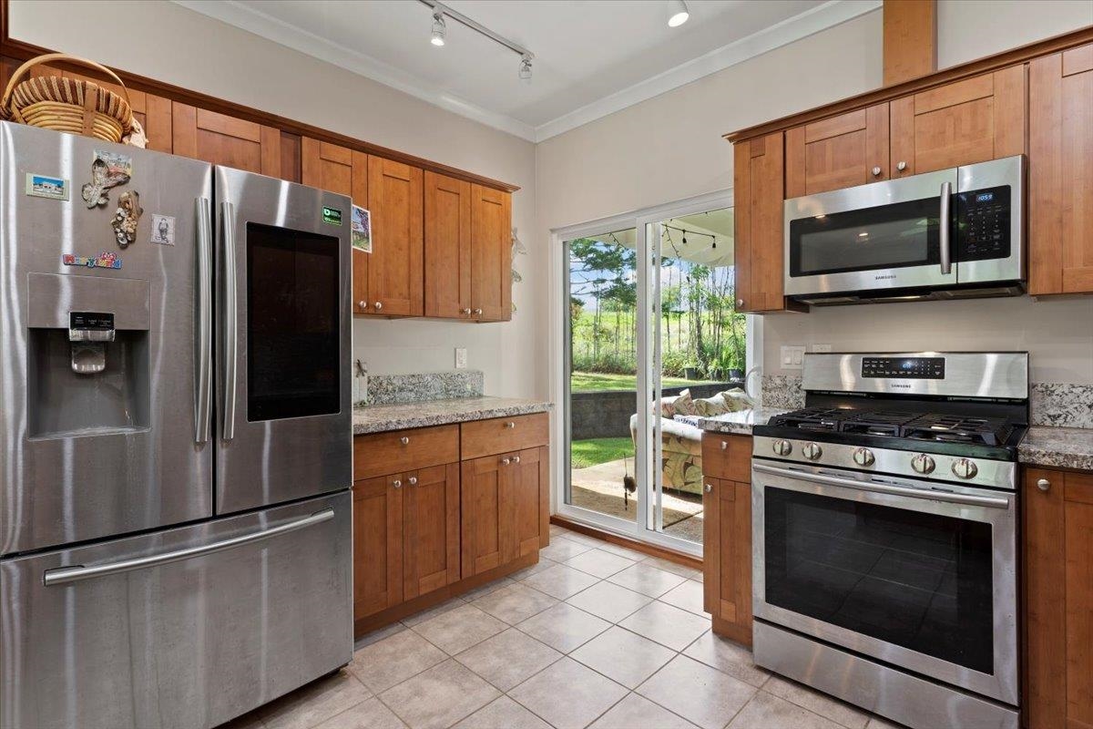 200  Awalau Rd Haiku, Haiku home - photo 7 of 39