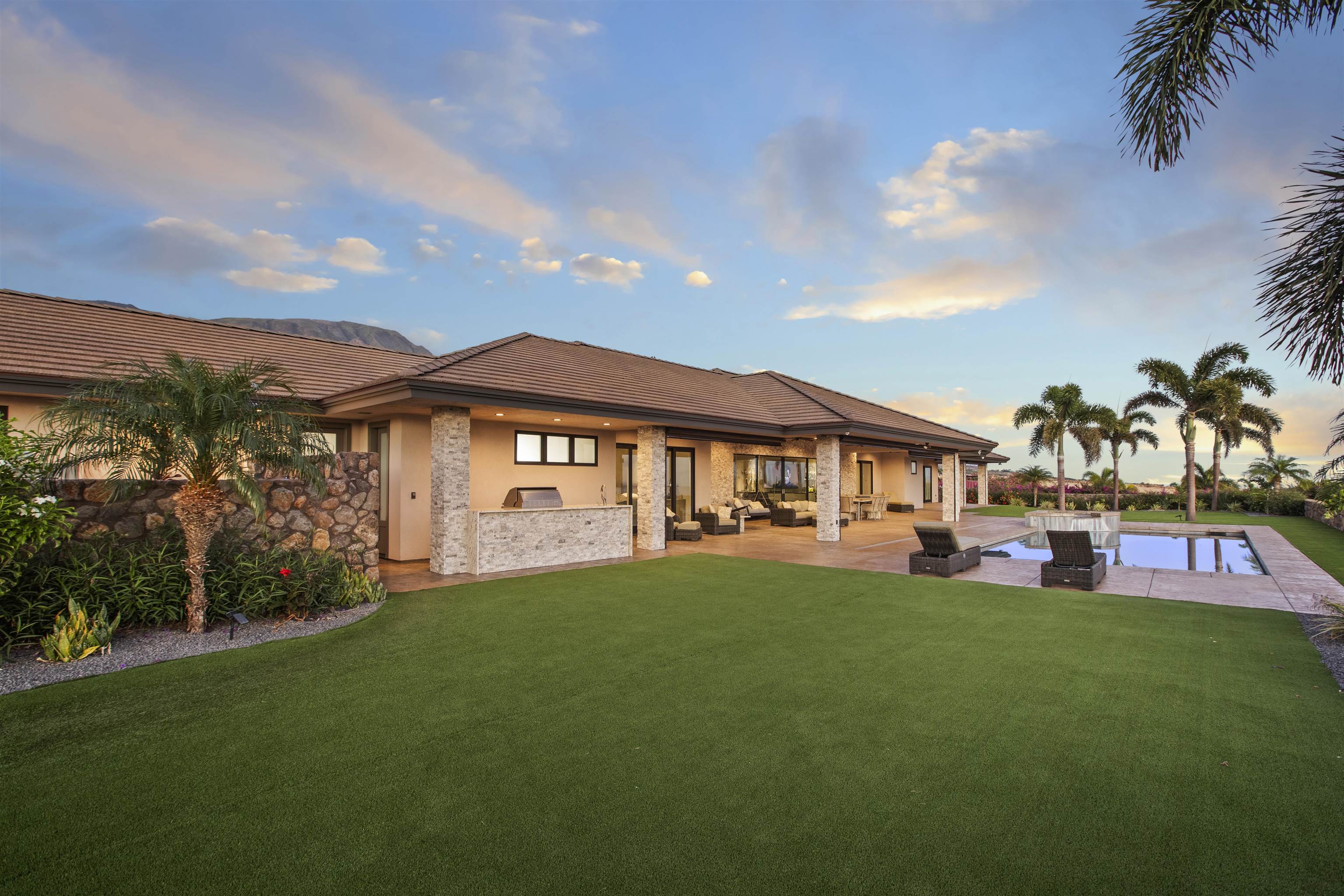 200  Hokiokio Pl Lahaina, Lahaina home - photo 7 of 50